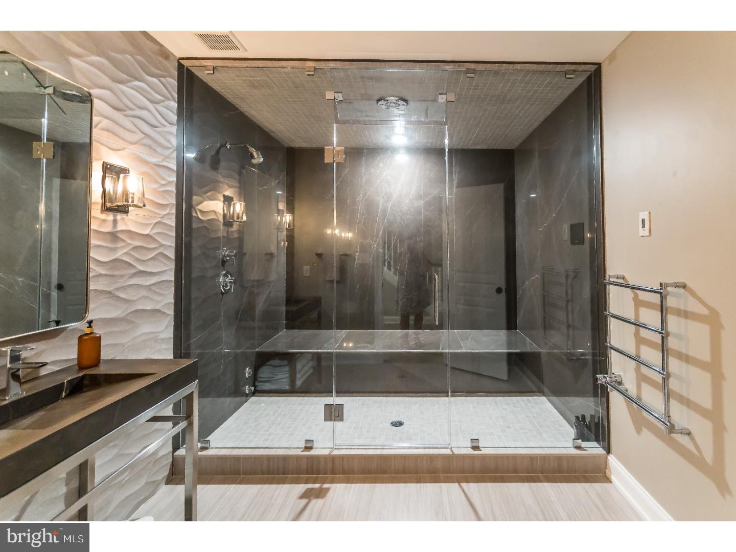 WHITE HORSE - Residential