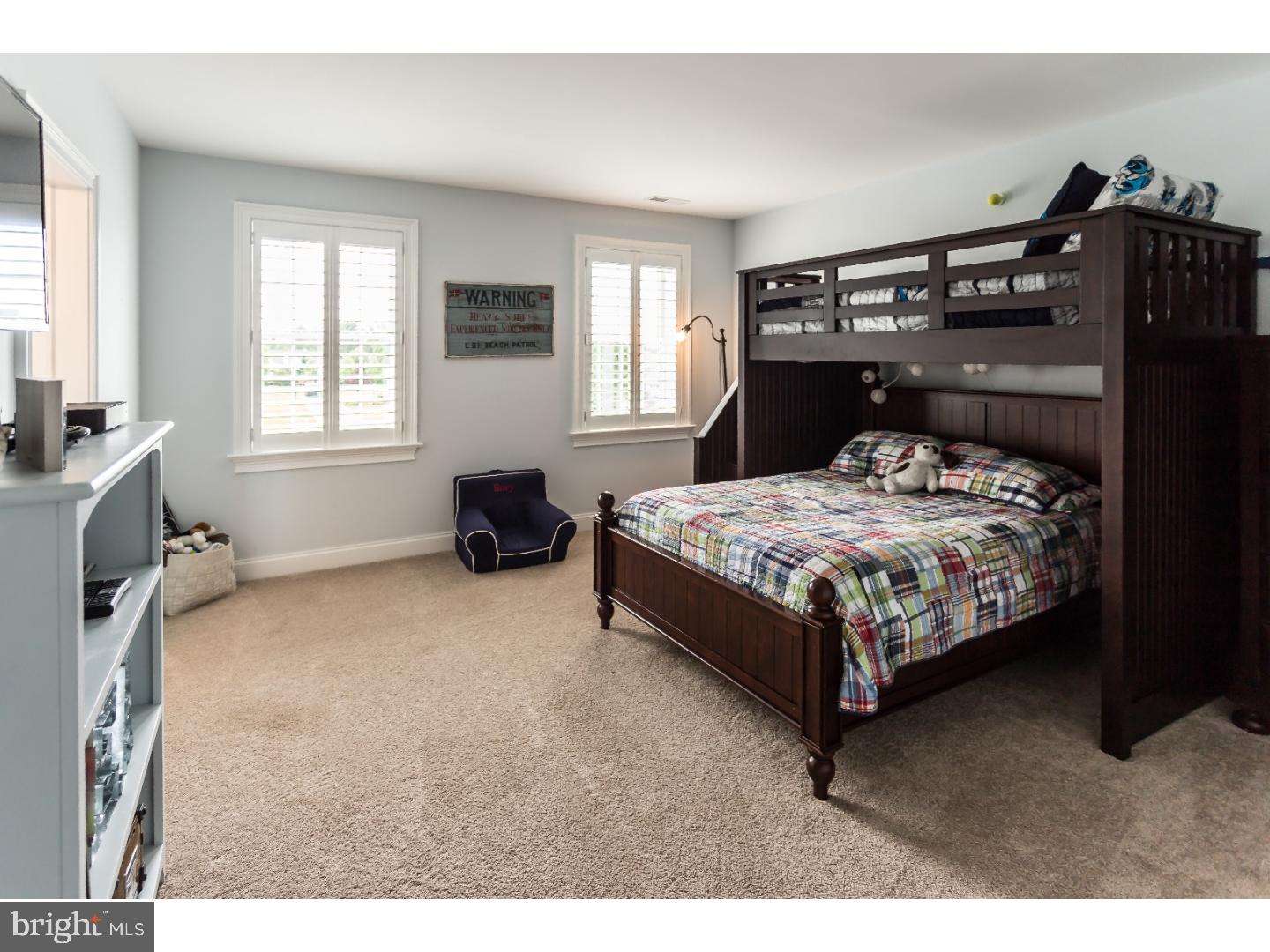 WHITE HORSE - Residential