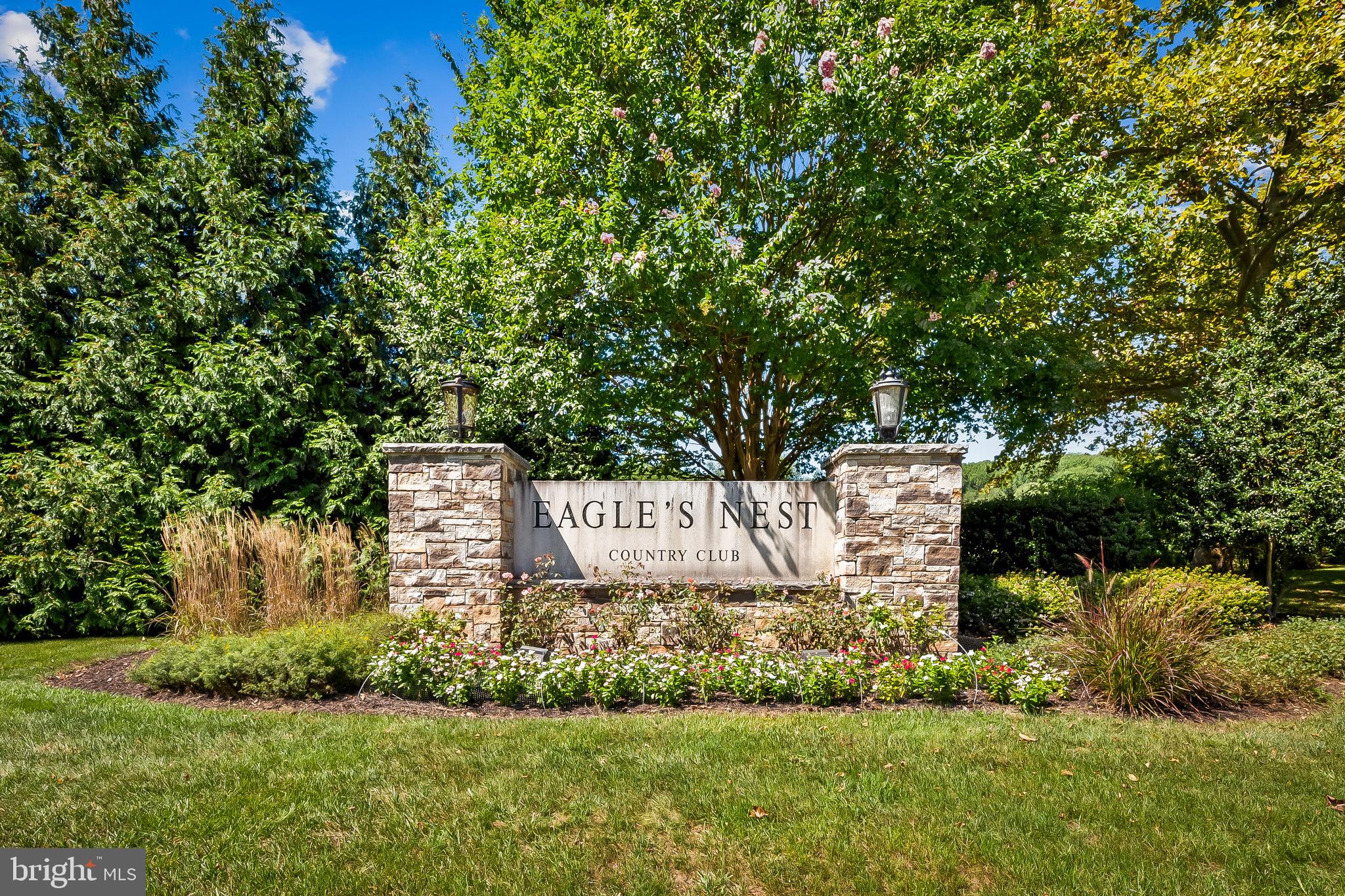 EAGLES NEST - Residential