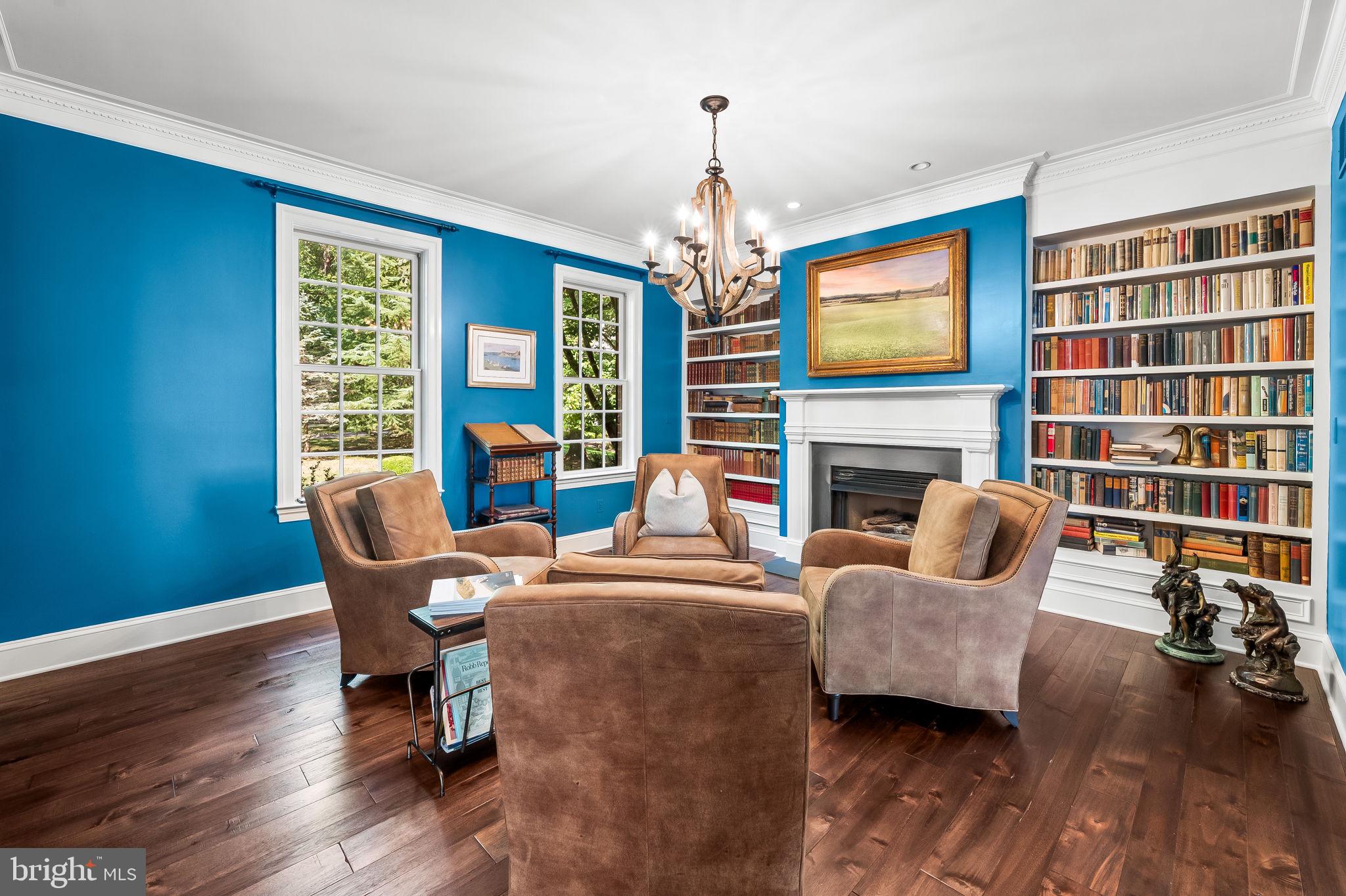 EAGLES NEST - Residential