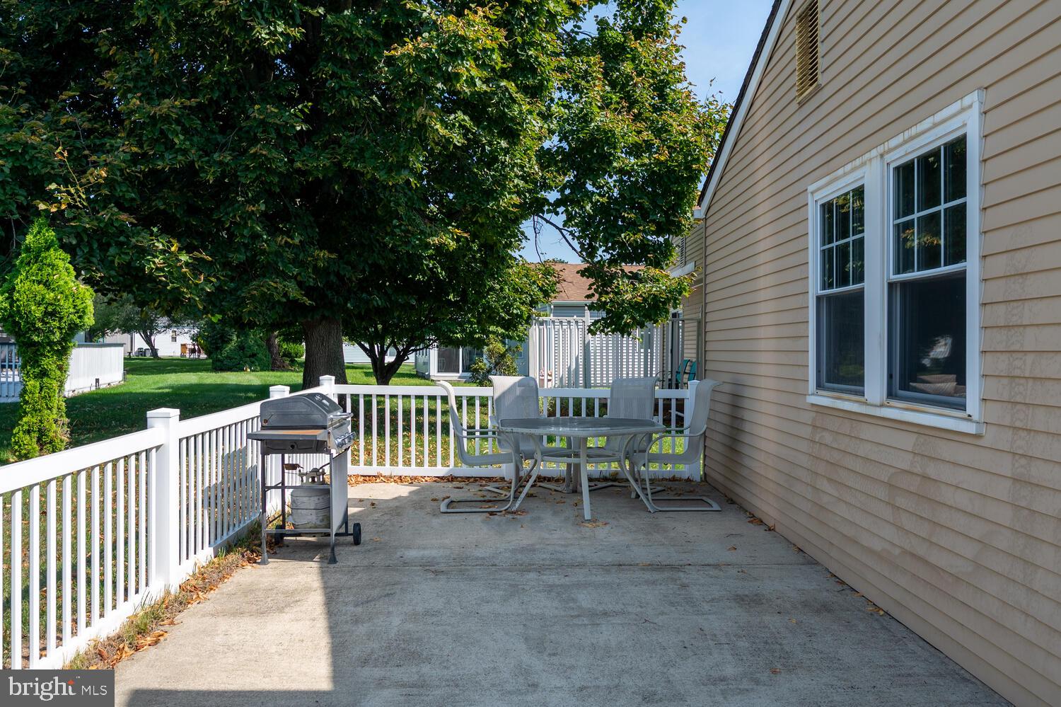 HOLIDAY CITY - SOUTH - Residential