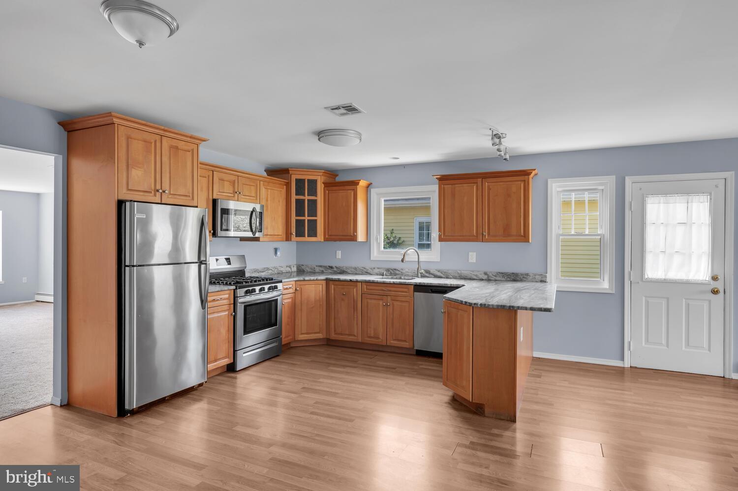 HOLIDAY CITY - SOUTH - Residential