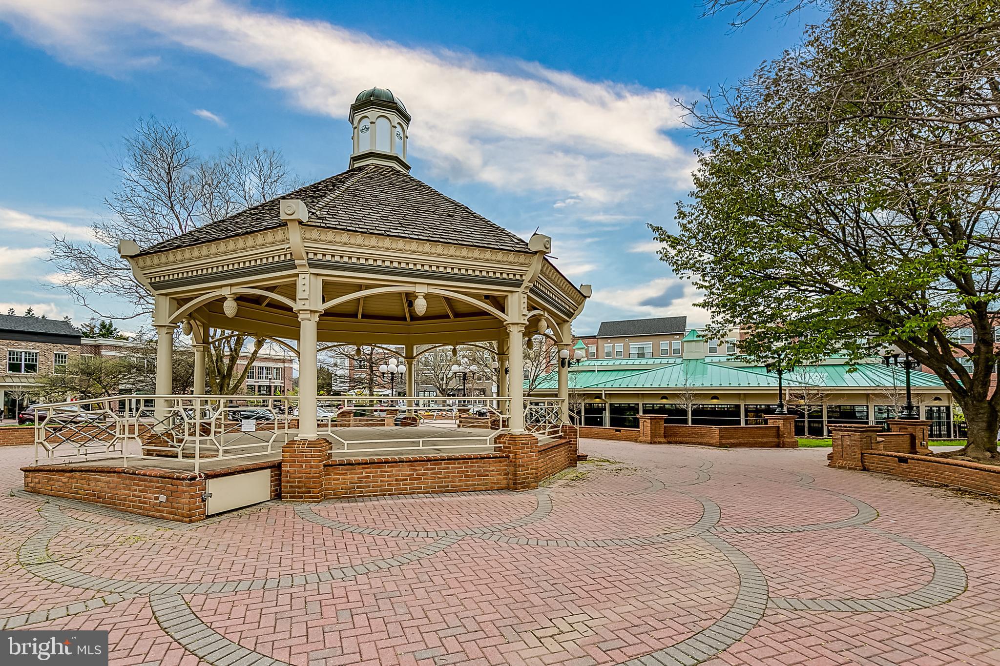 WORMANS MILL - Residential