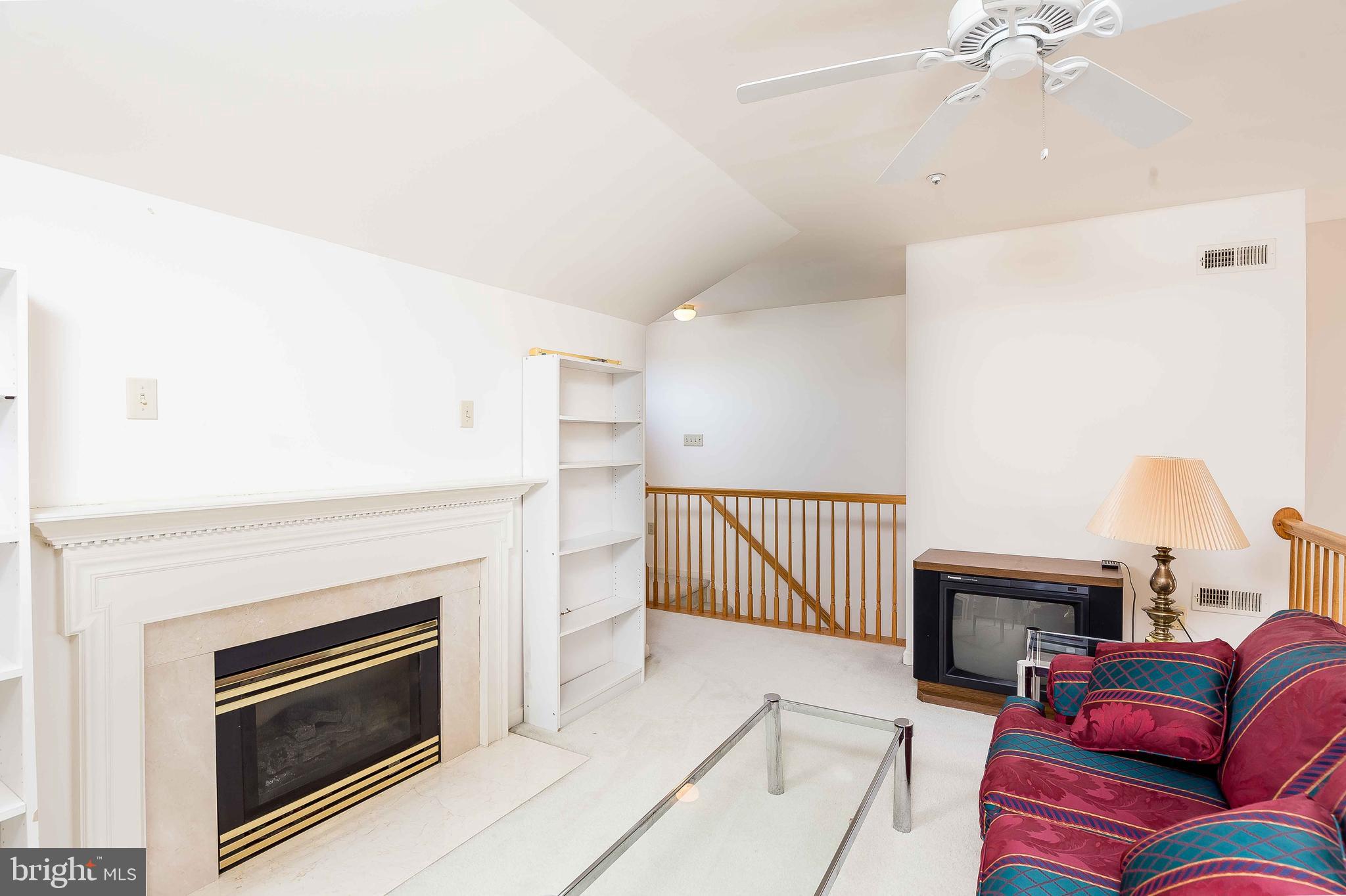 WORMANS MILL - Residential