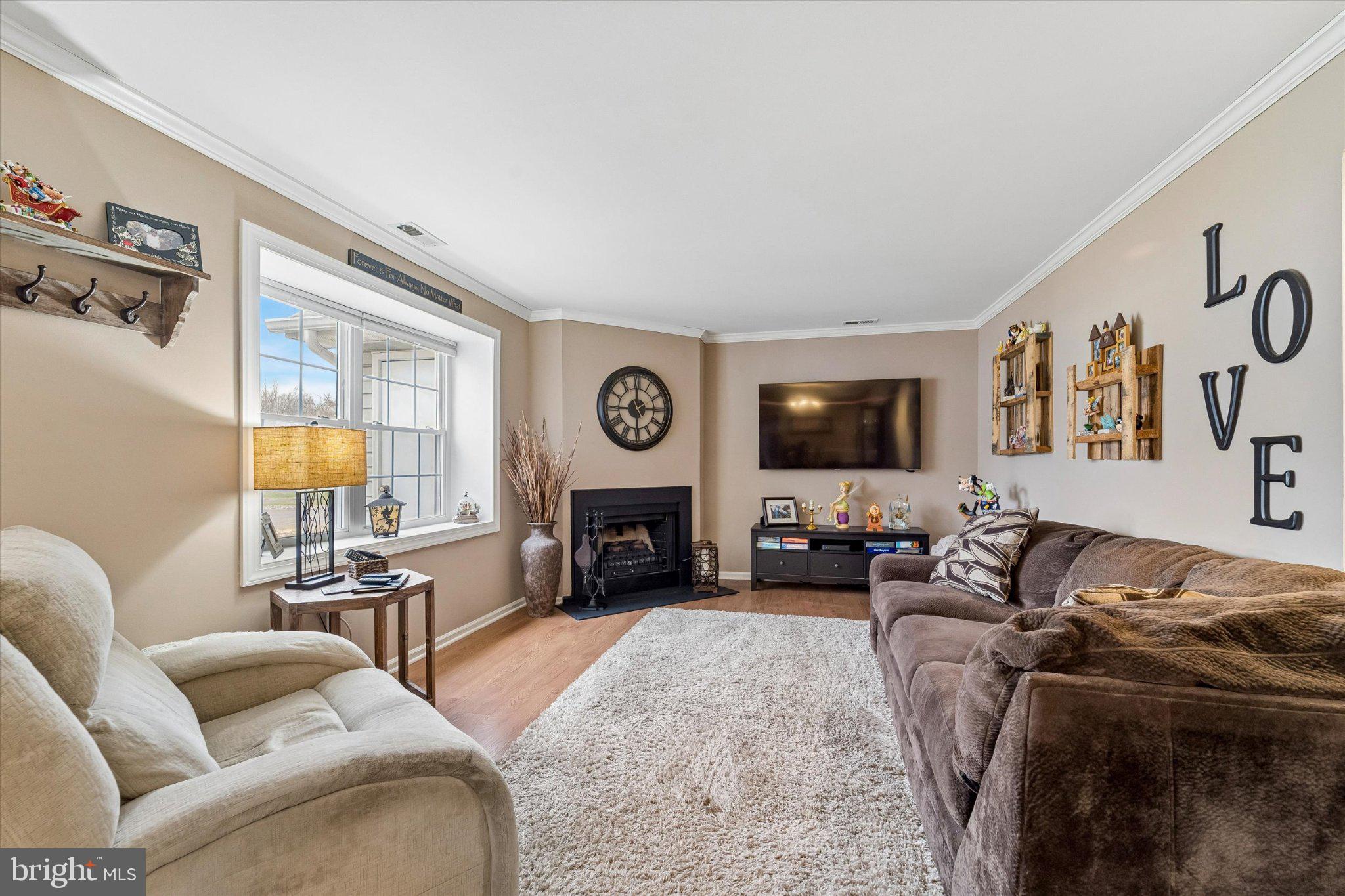 TURNBERRY - Residential