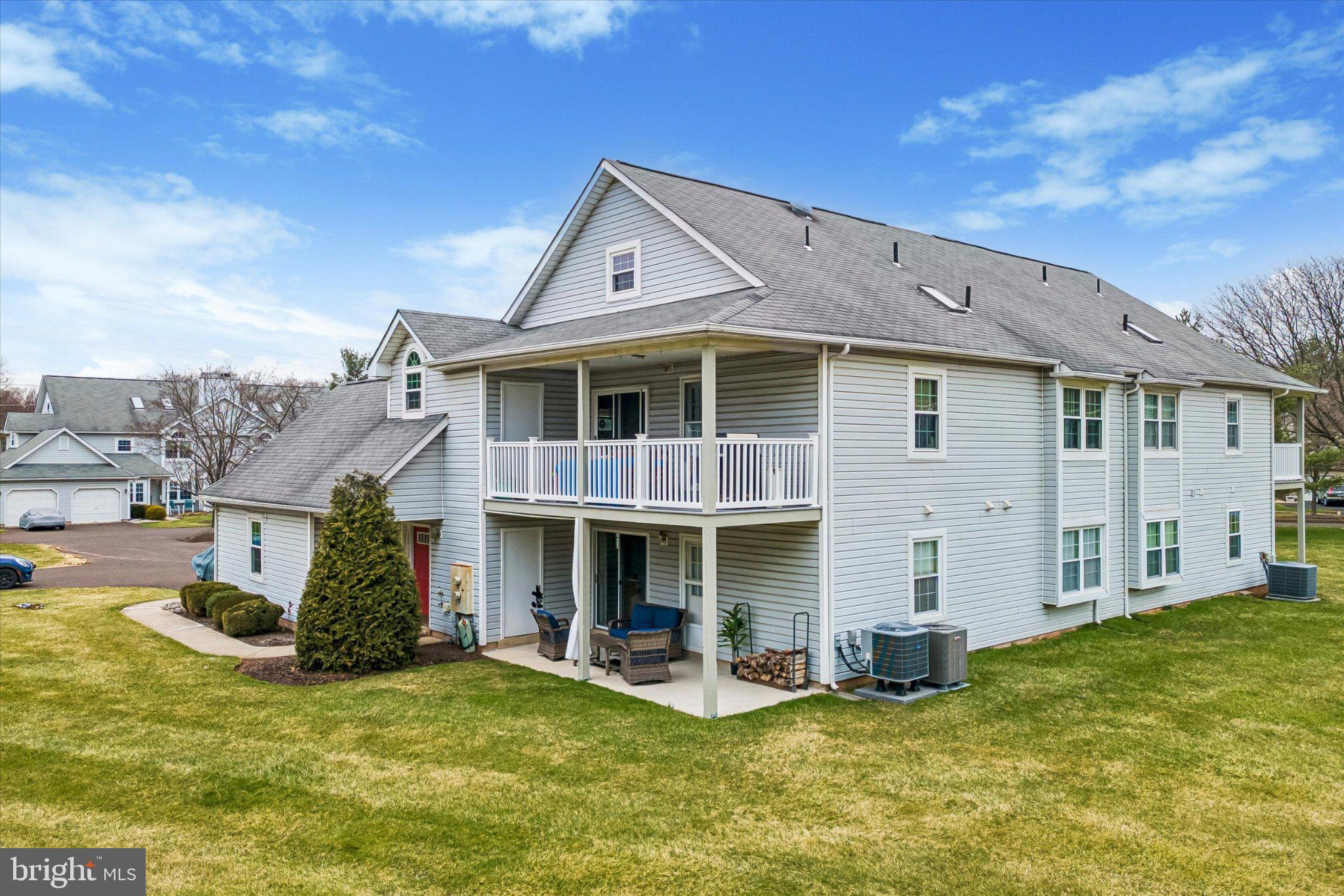 TURNBERRY - Residential