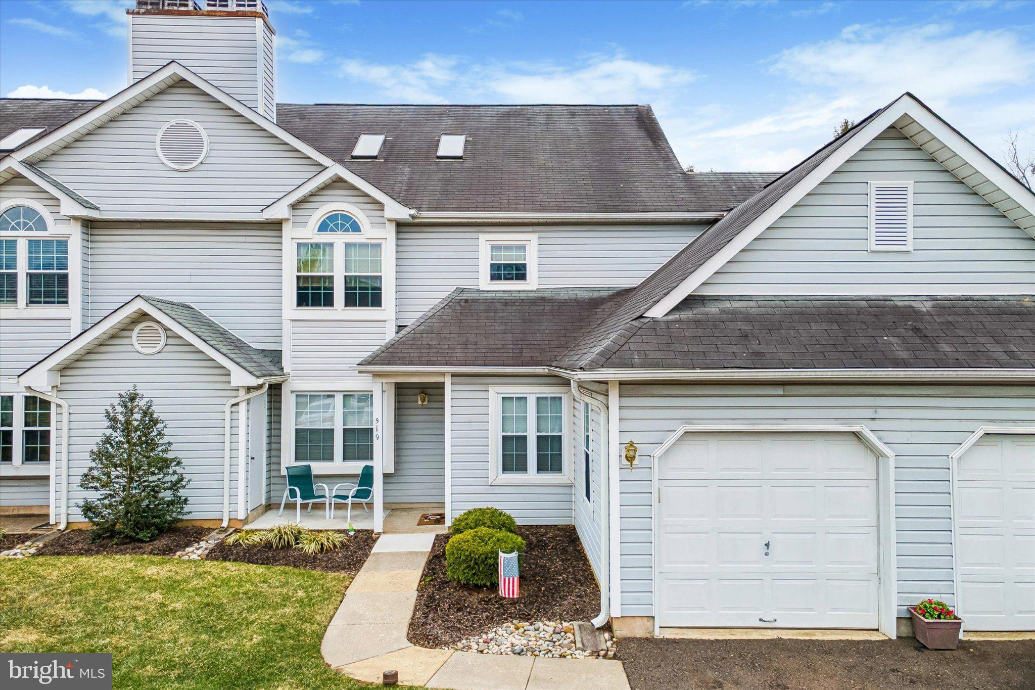 TURNBERRY - Residential