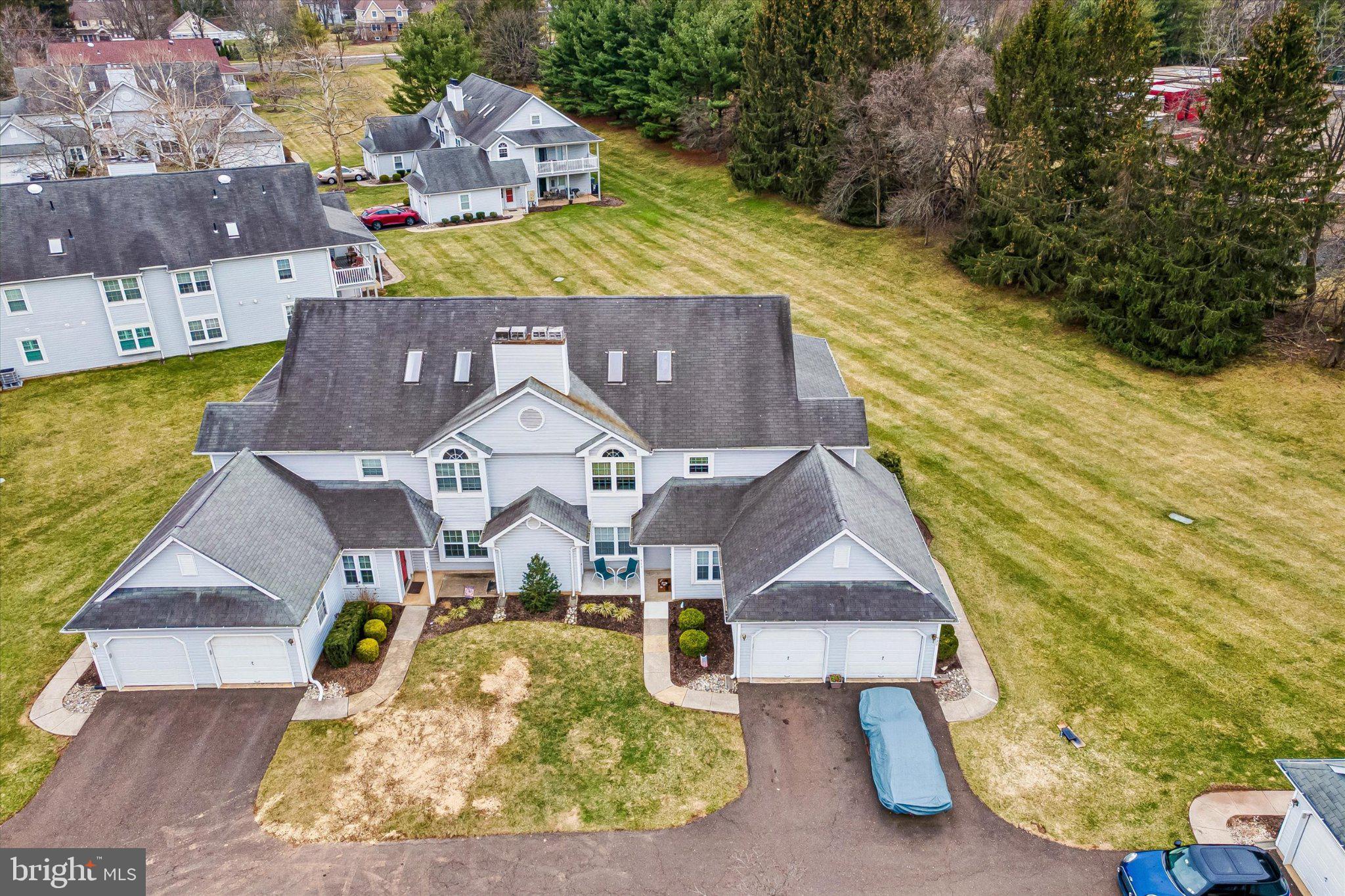 TURNBERRY - Residential