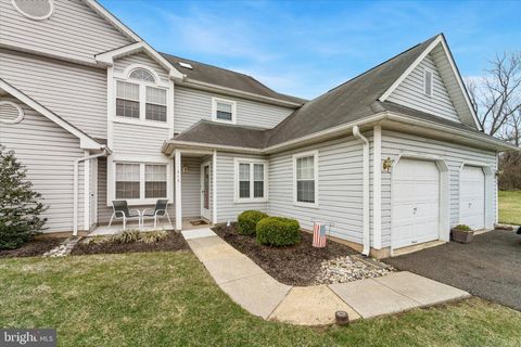 Condo For Sale - 519 Grand Boulevard #19<br/> WARRINGTON, PA 18976