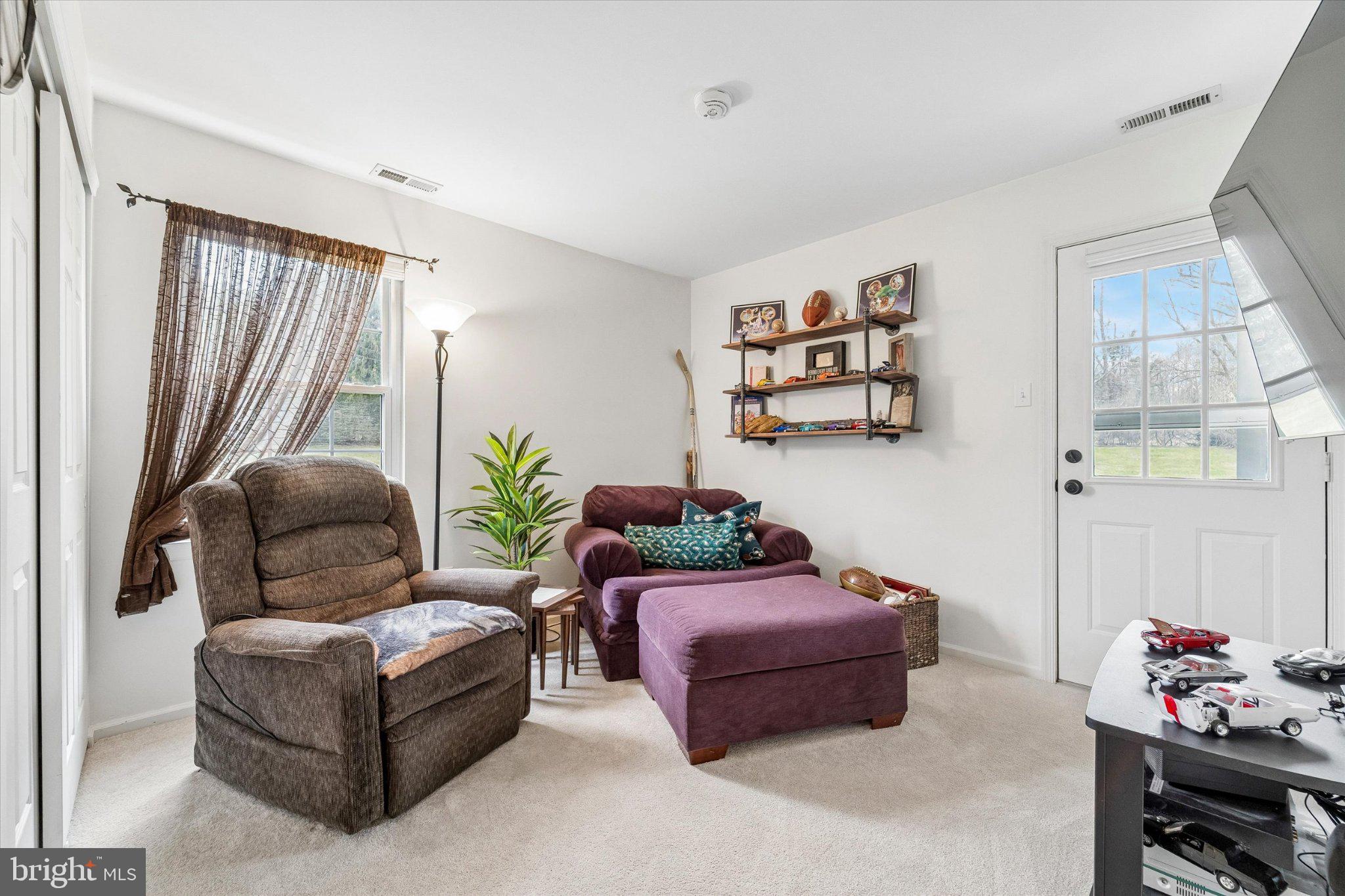 TURNBERRY - Residential