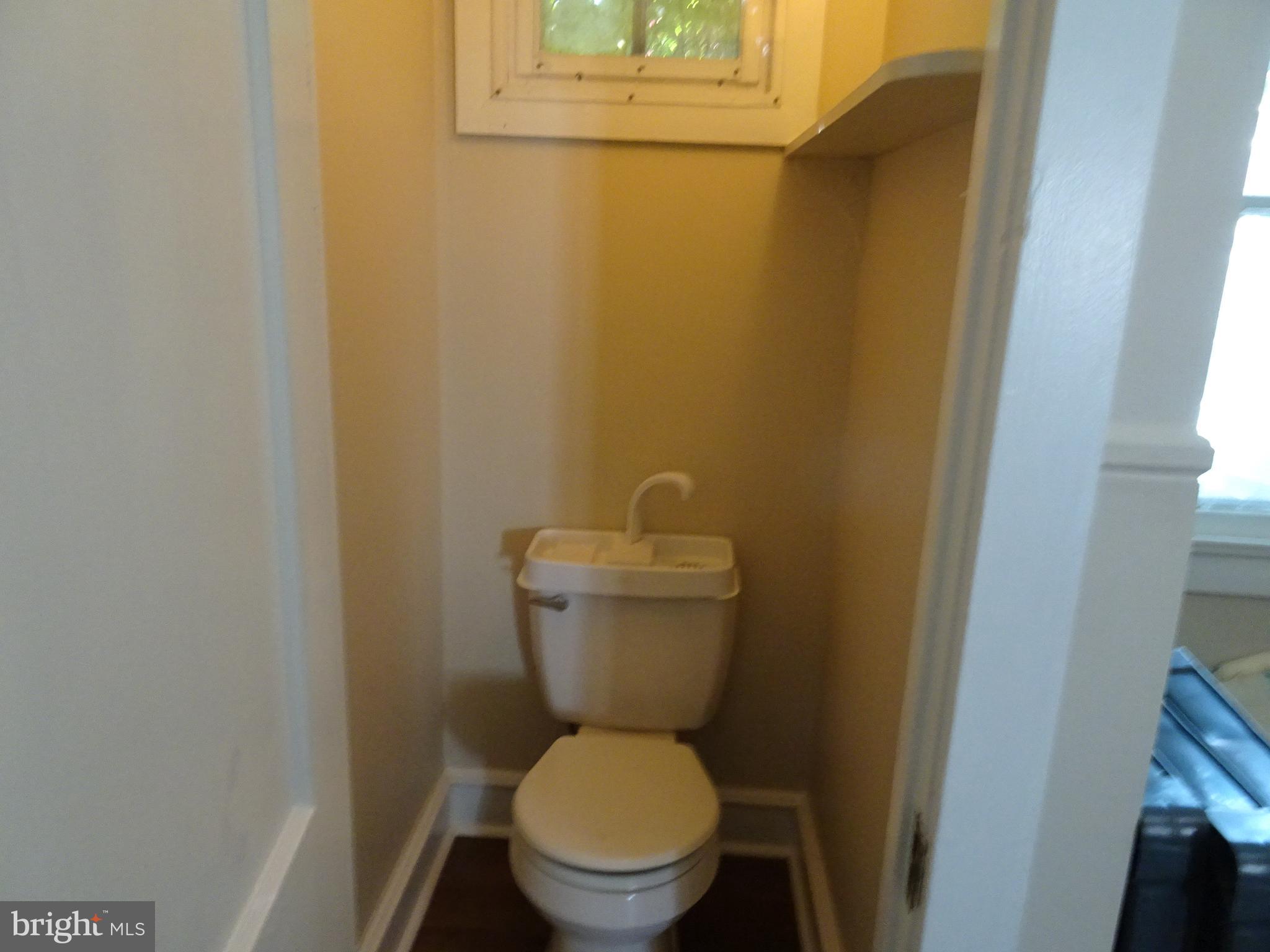 OLD NEW CASTLE - Residential Lease