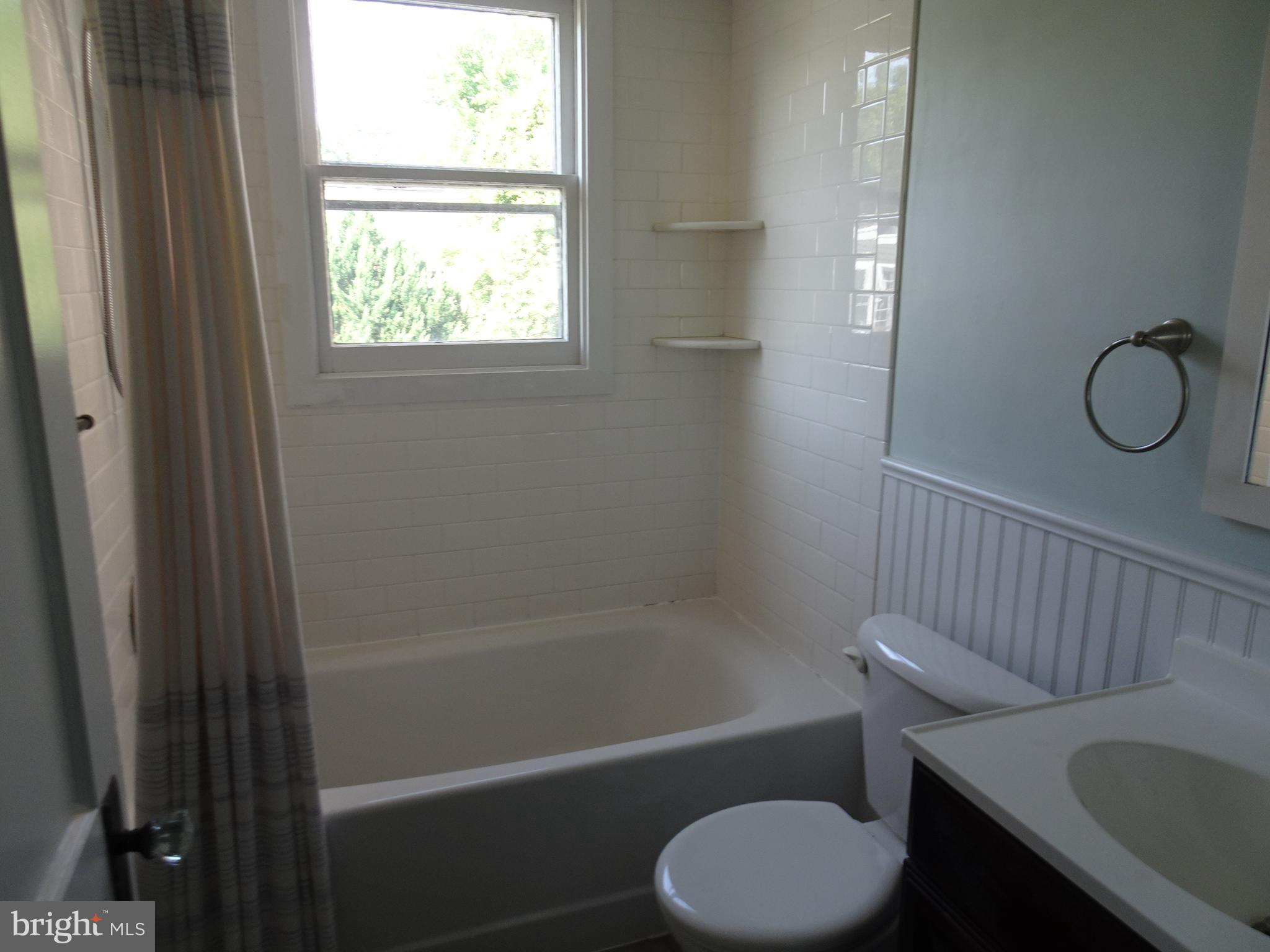 OLD NEW CASTLE - Residential Lease