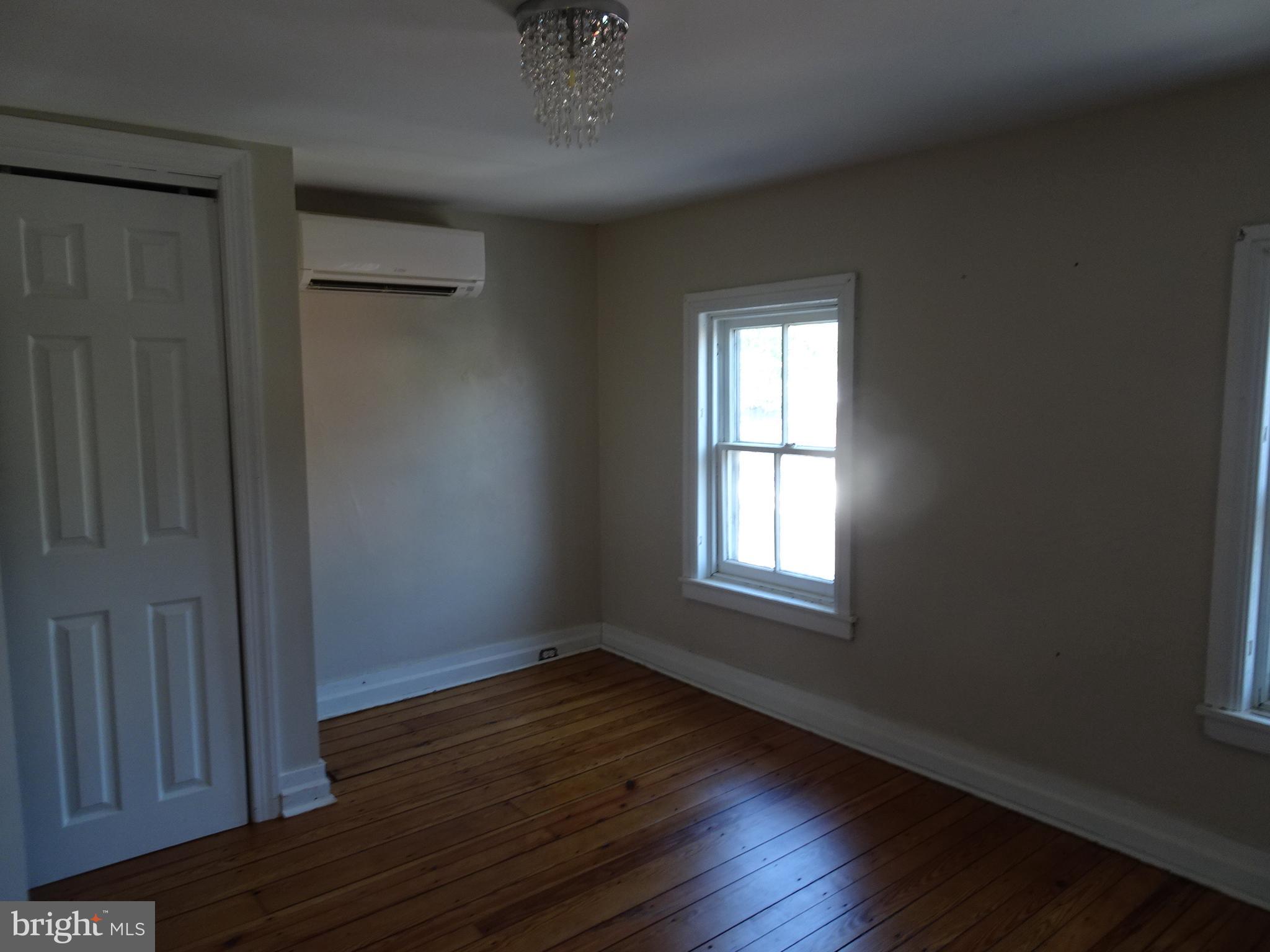 OLD NEW CASTLE - Residential Lease