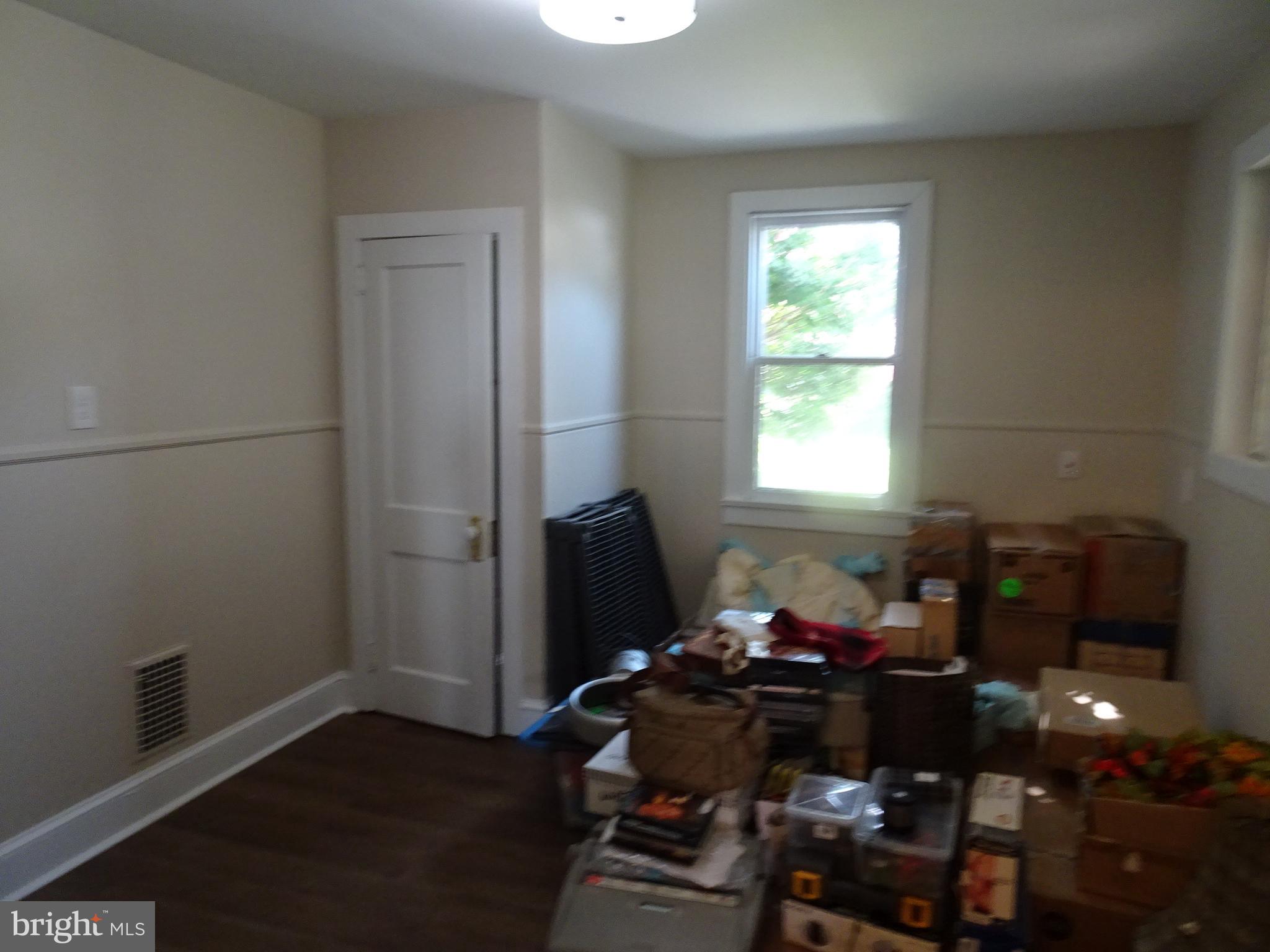 OLD NEW CASTLE - Residential Lease