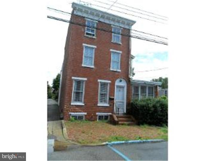 OLD NEW CASTLE - Residential Lease