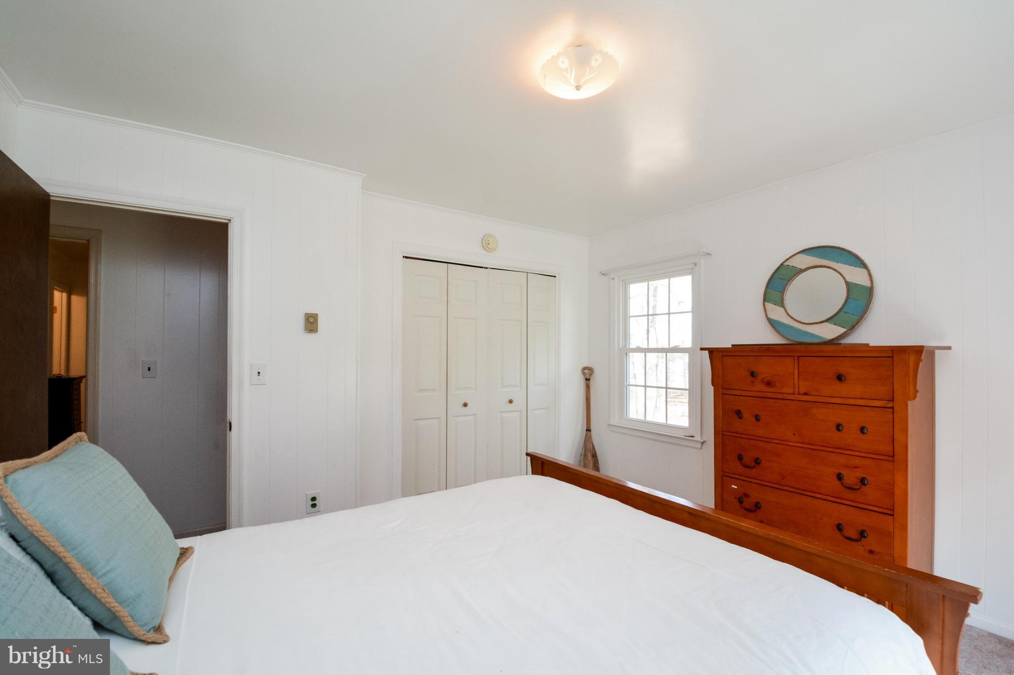 LAKE CAROLINE - Residential Lease