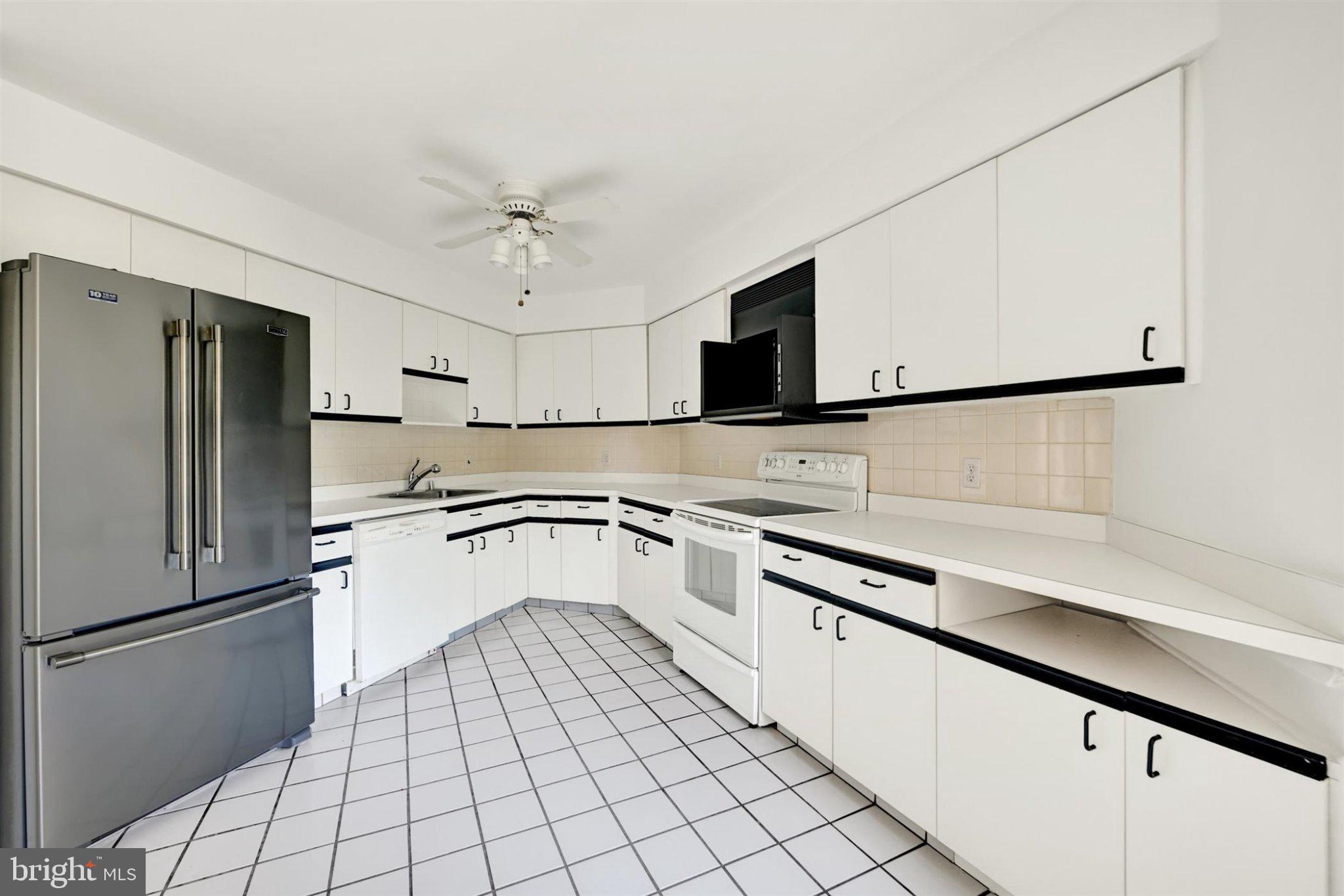 3041 FALLSTAFF ROAD 505D