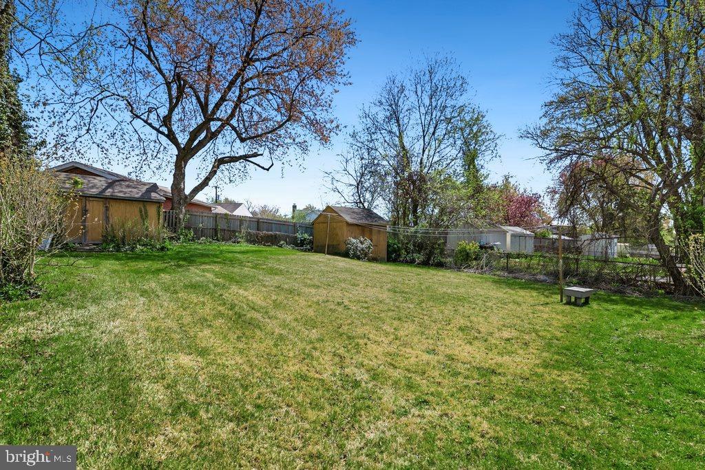 WHEATON FOREST - Residential
