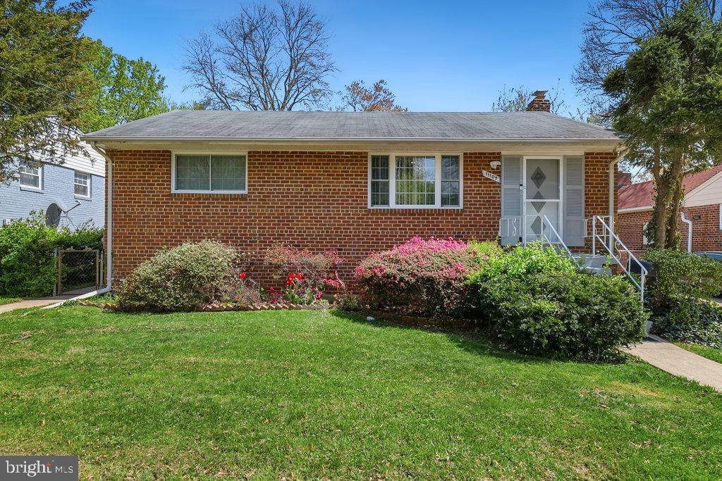 WHEATON FOREST - Residential