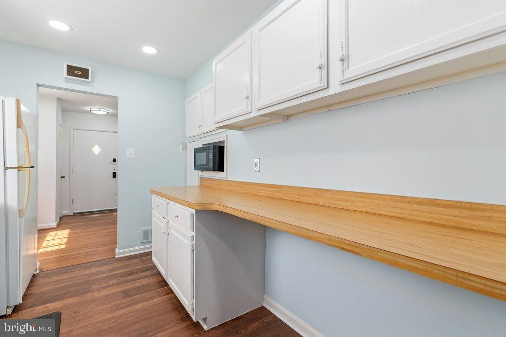 WHEATON FOREST - Residential