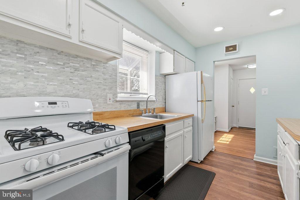 WHEATON FOREST - Residential