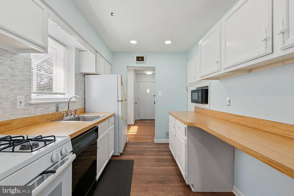 WHEATON FOREST - Residential