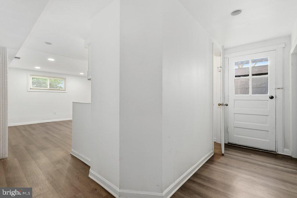 WHEATON FOREST - Residential