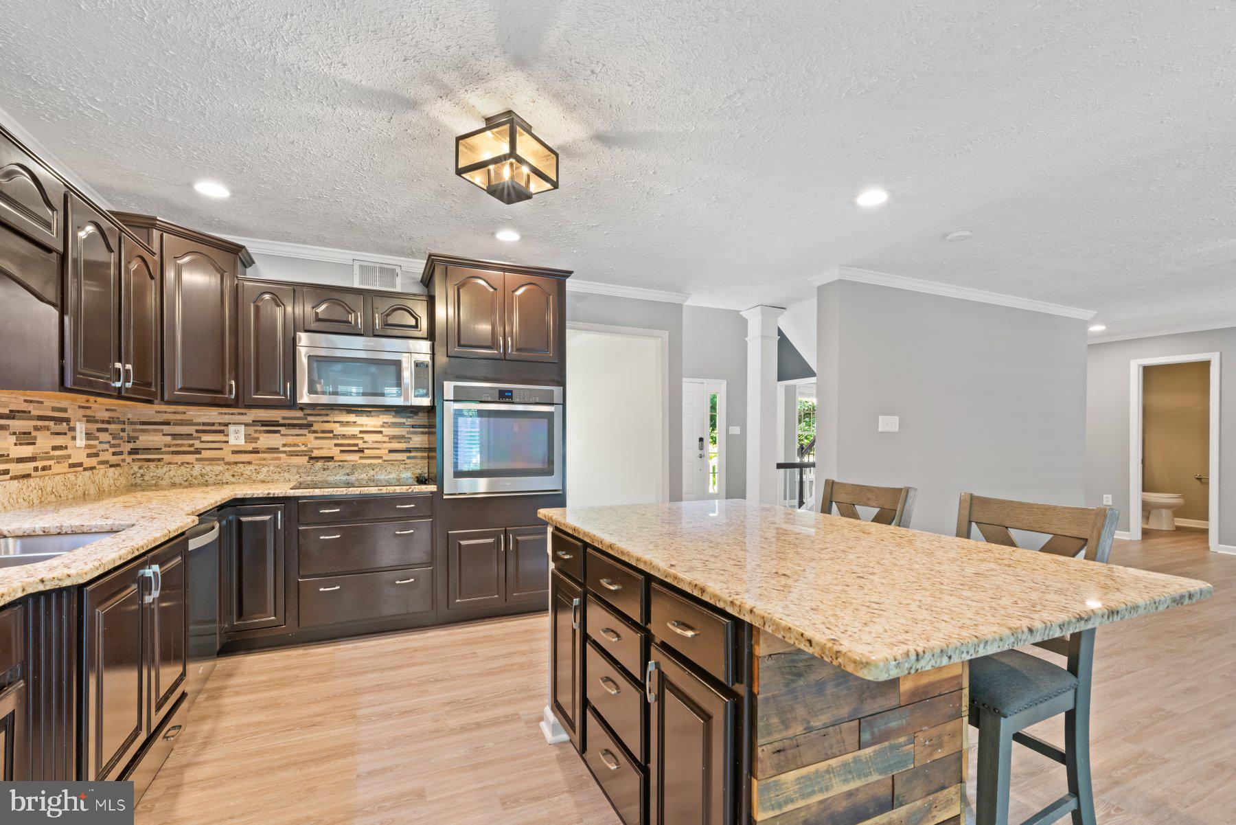 6500 DOBBINS COURT