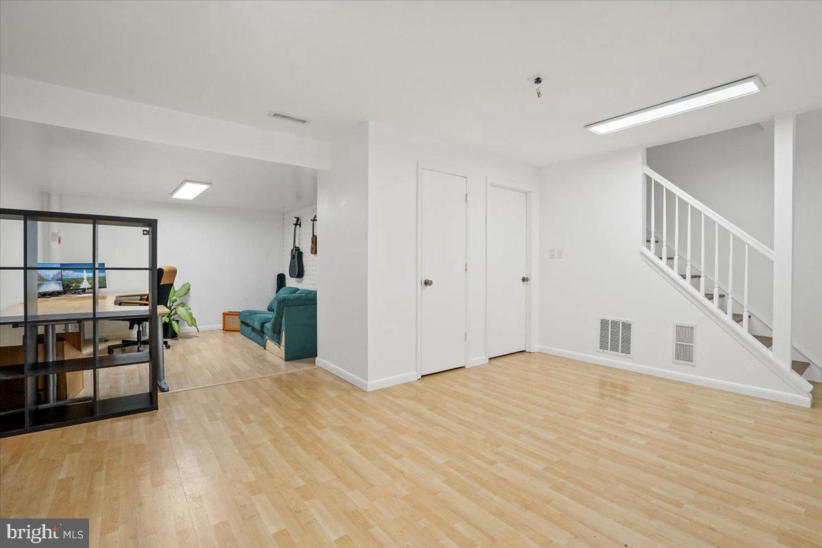 PLEASANT FIELDS - Residential Lease