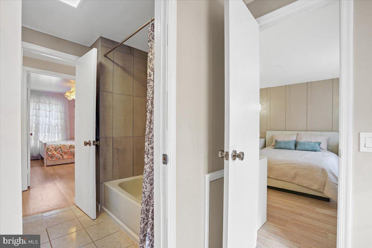 PLEASANT FIELDS - Residential Lease