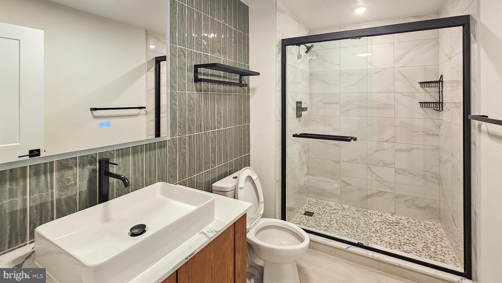 KENSINGTON - Residential Lease