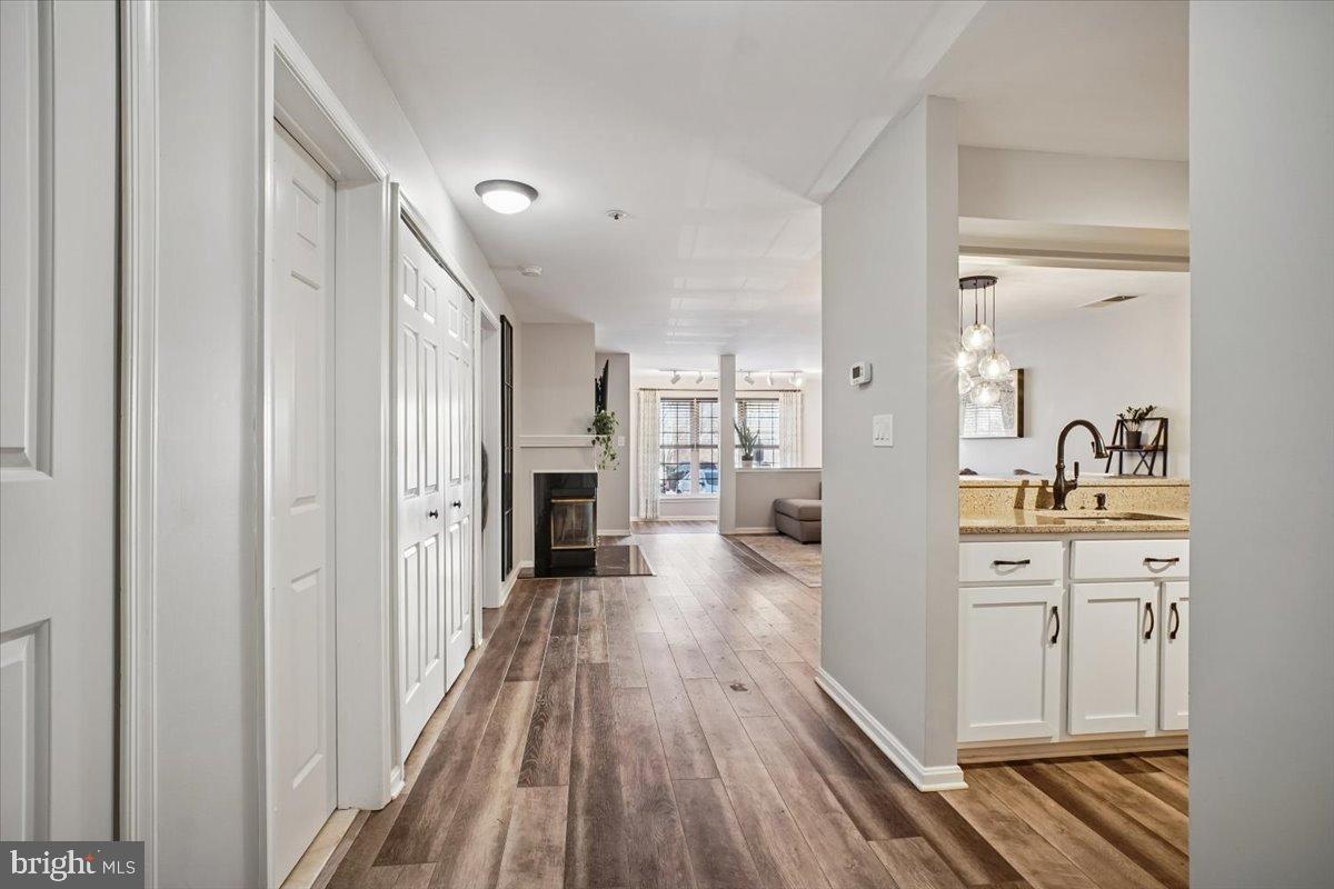 244 S REYNOLDS STREET 109