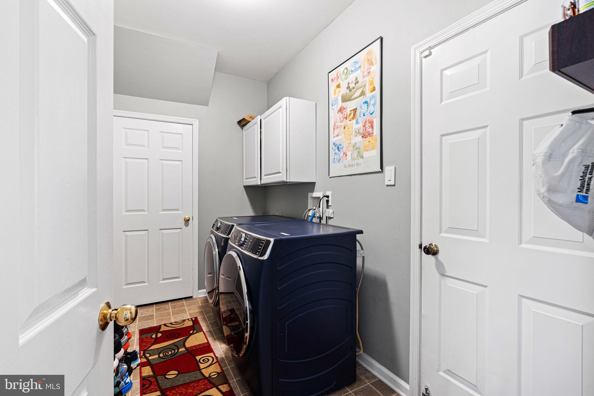 WILSHIRE GLEN - Residential