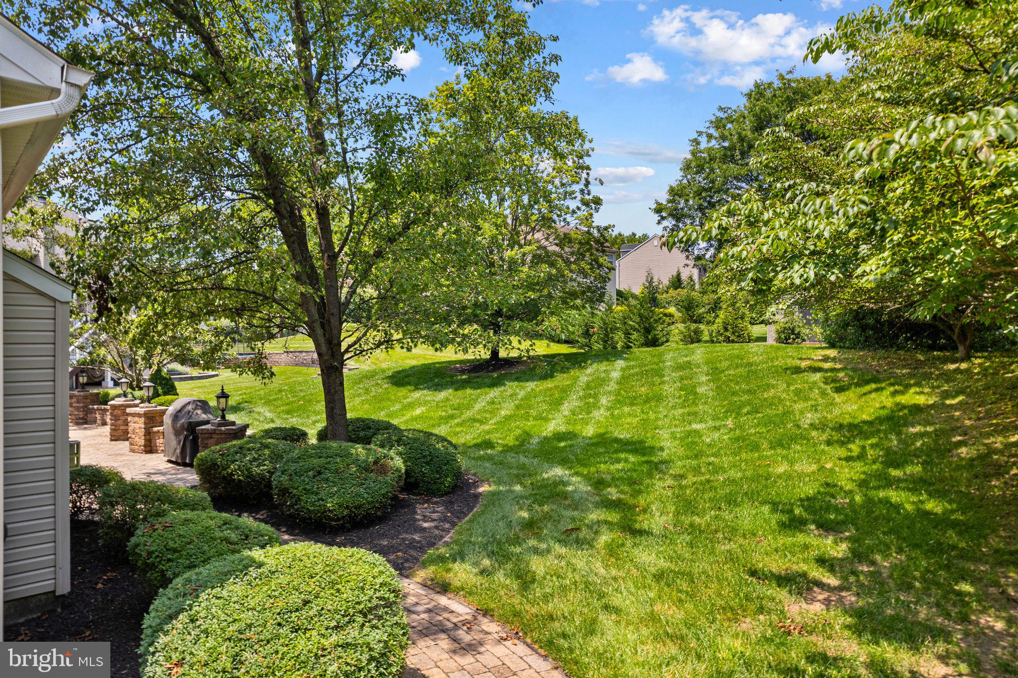 WILSHIRE GLEN - Residential