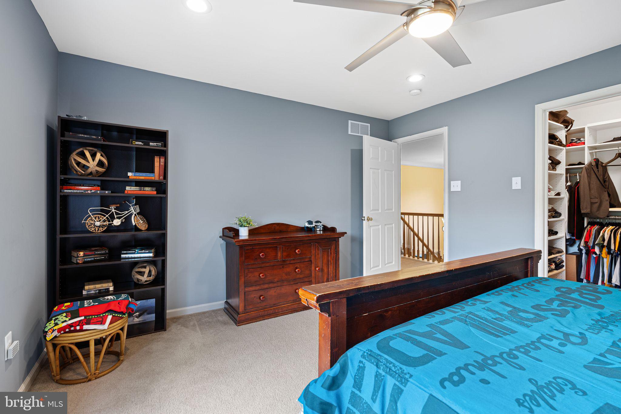 WILSHIRE GLEN - Residential