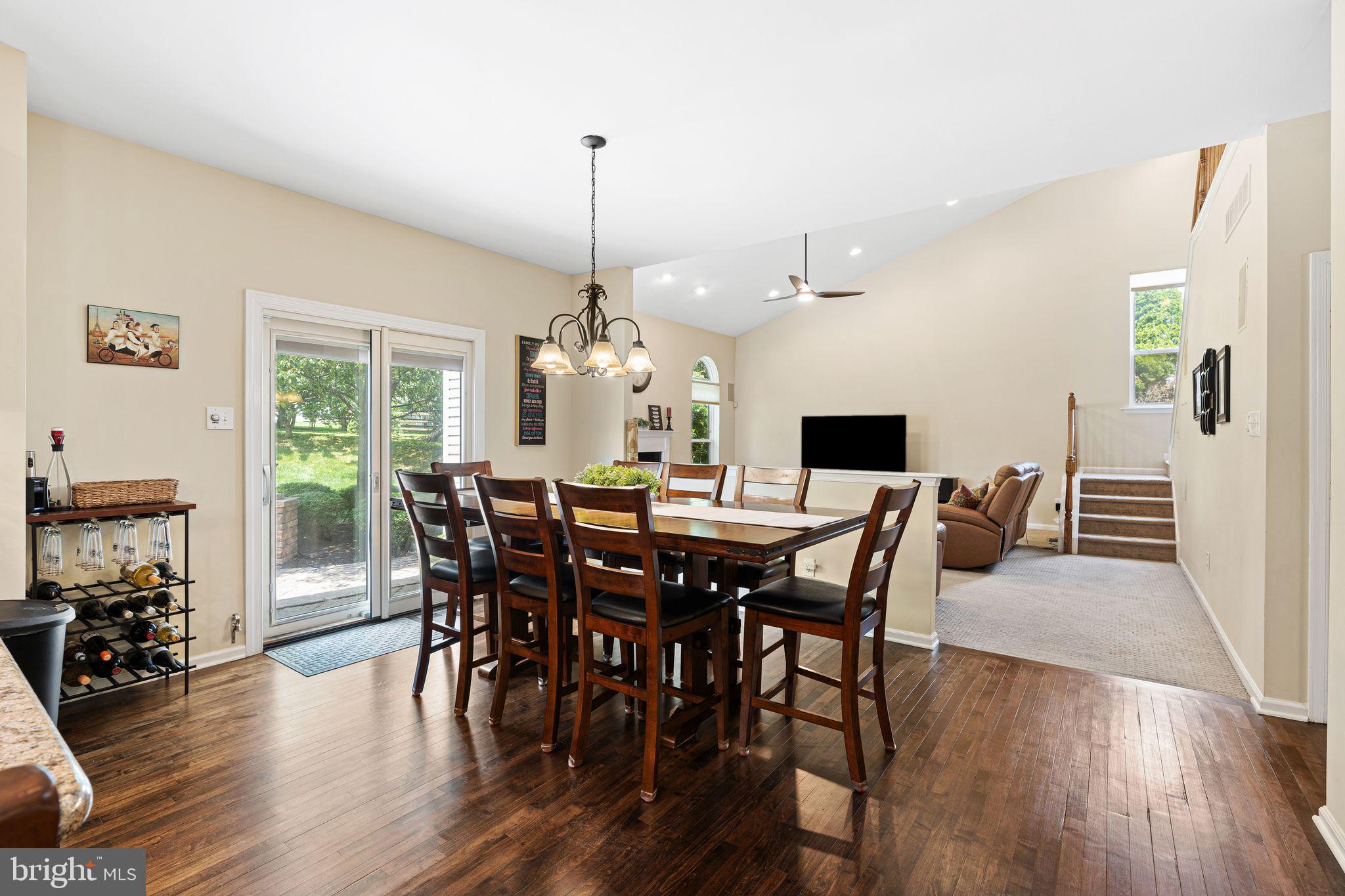 WILSHIRE GLEN - Residential