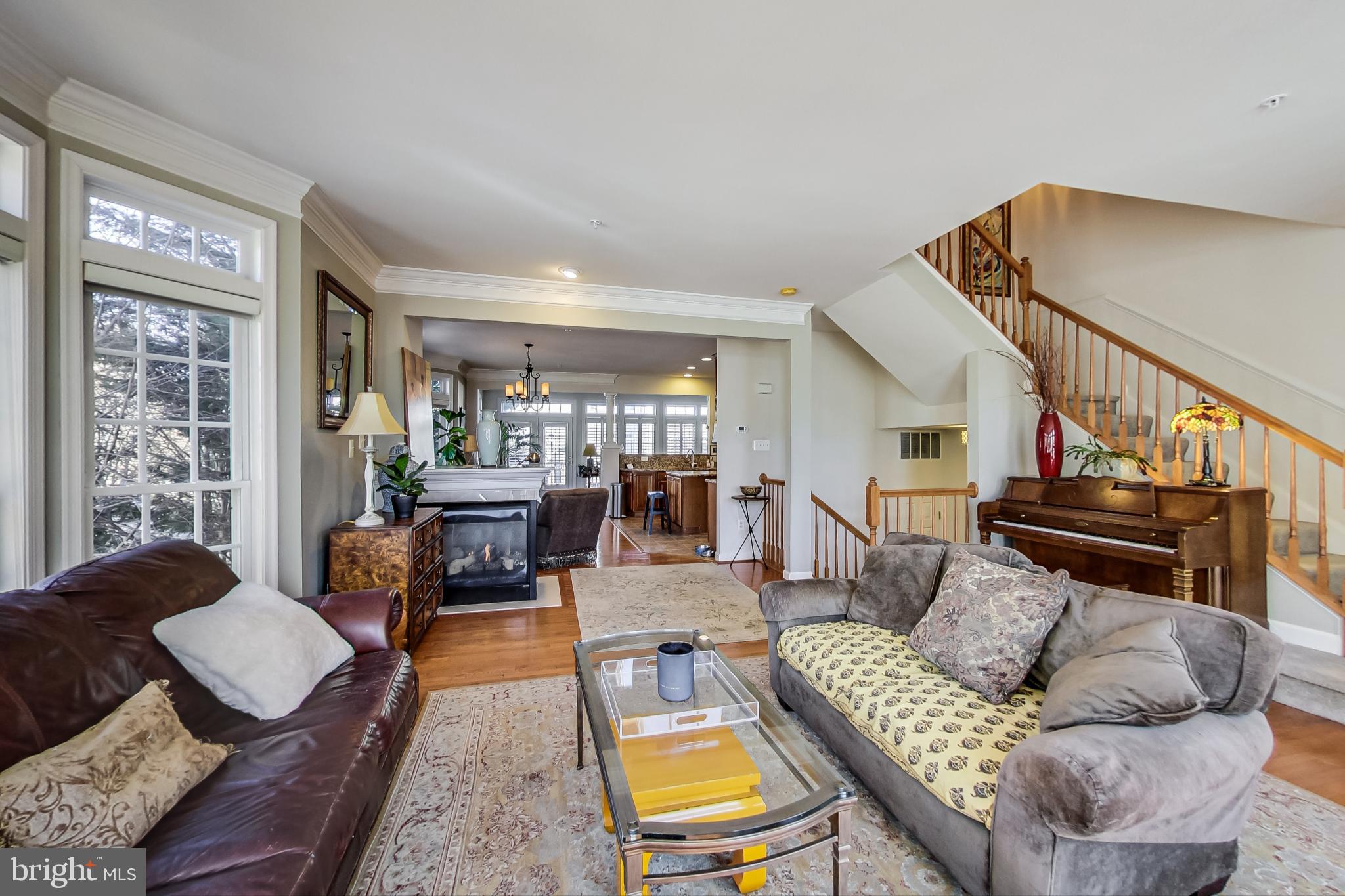 MAPLE RIDGE - Residential