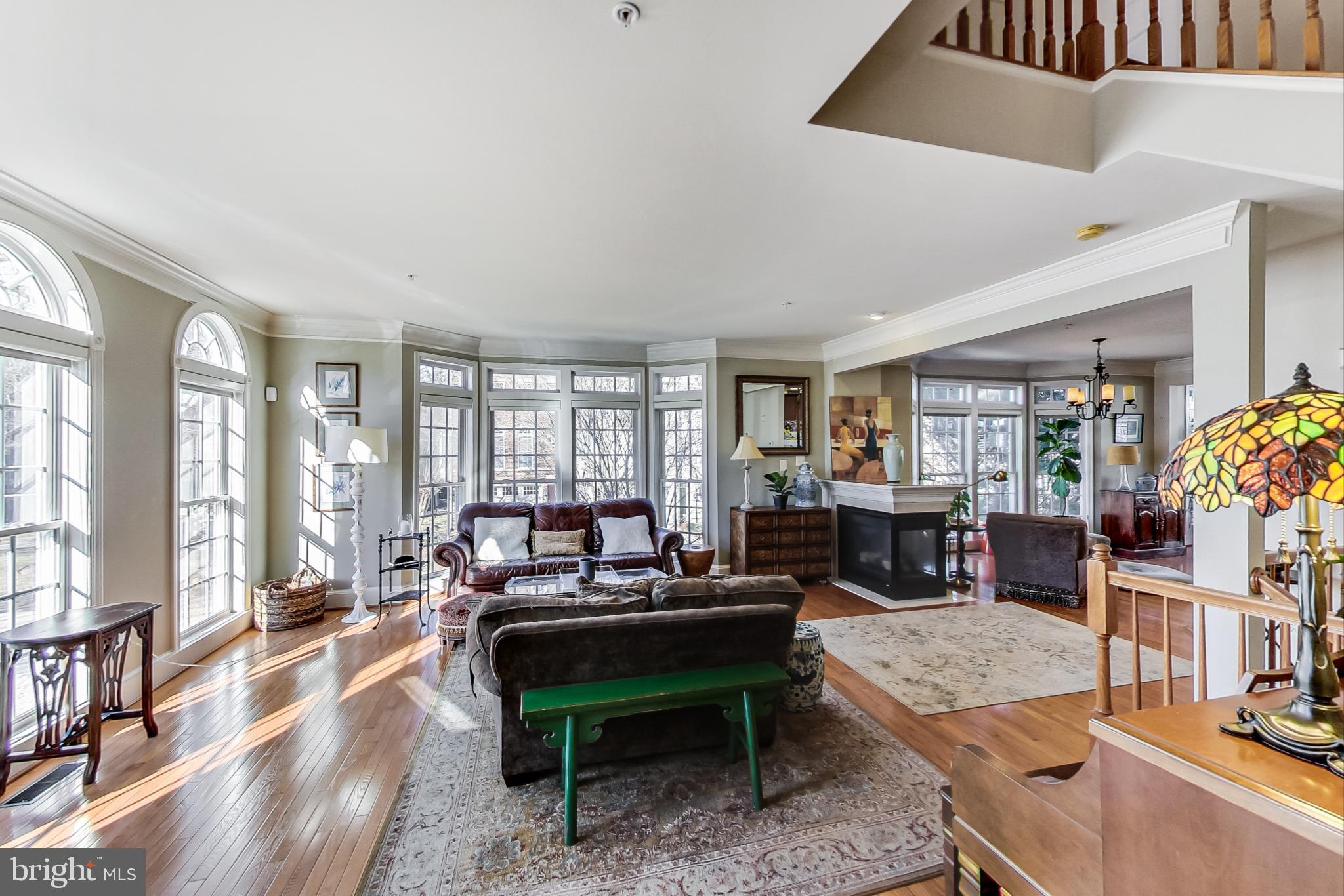 MAPLE RIDGE - Residential