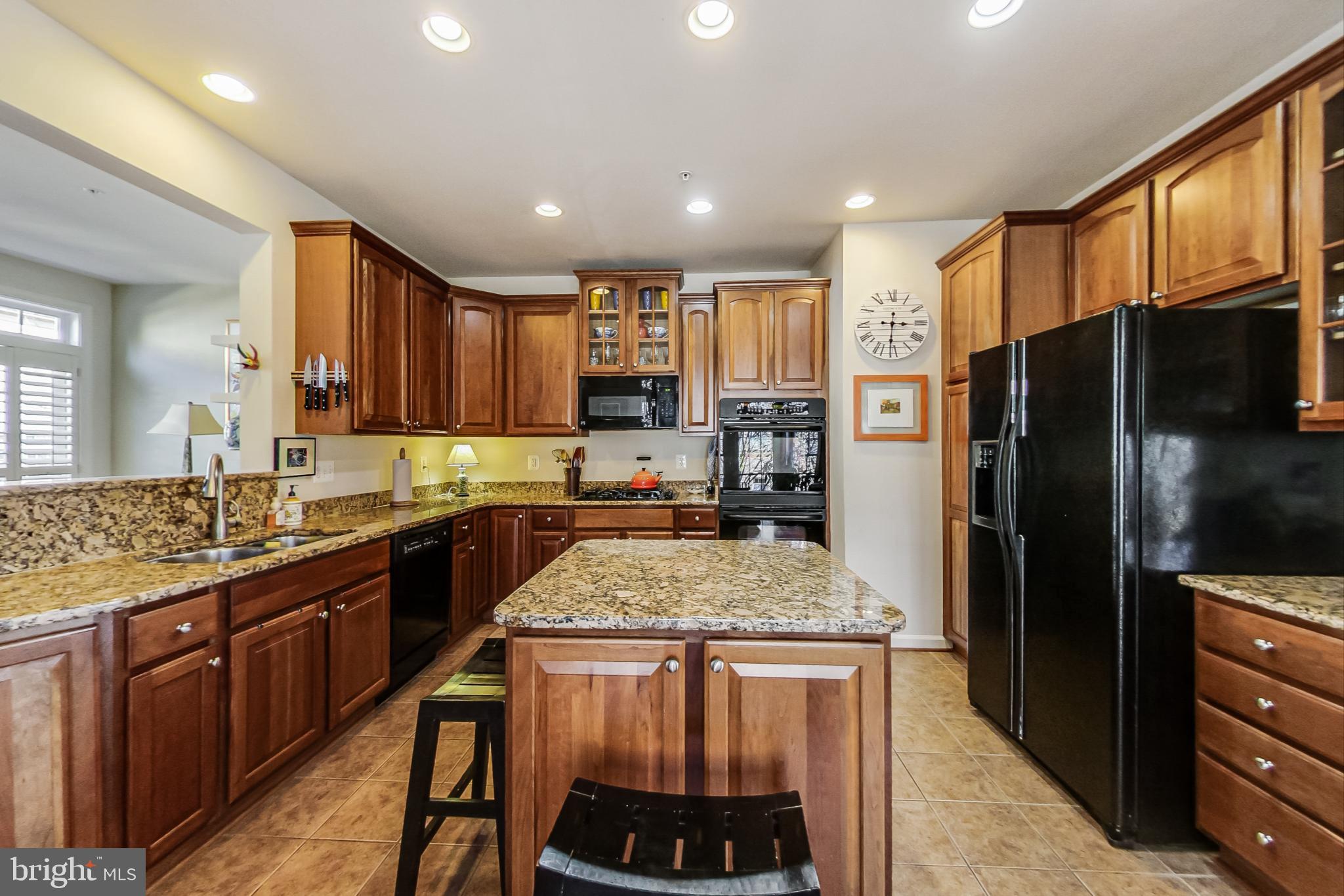 MAPLE RIDGE - Residential