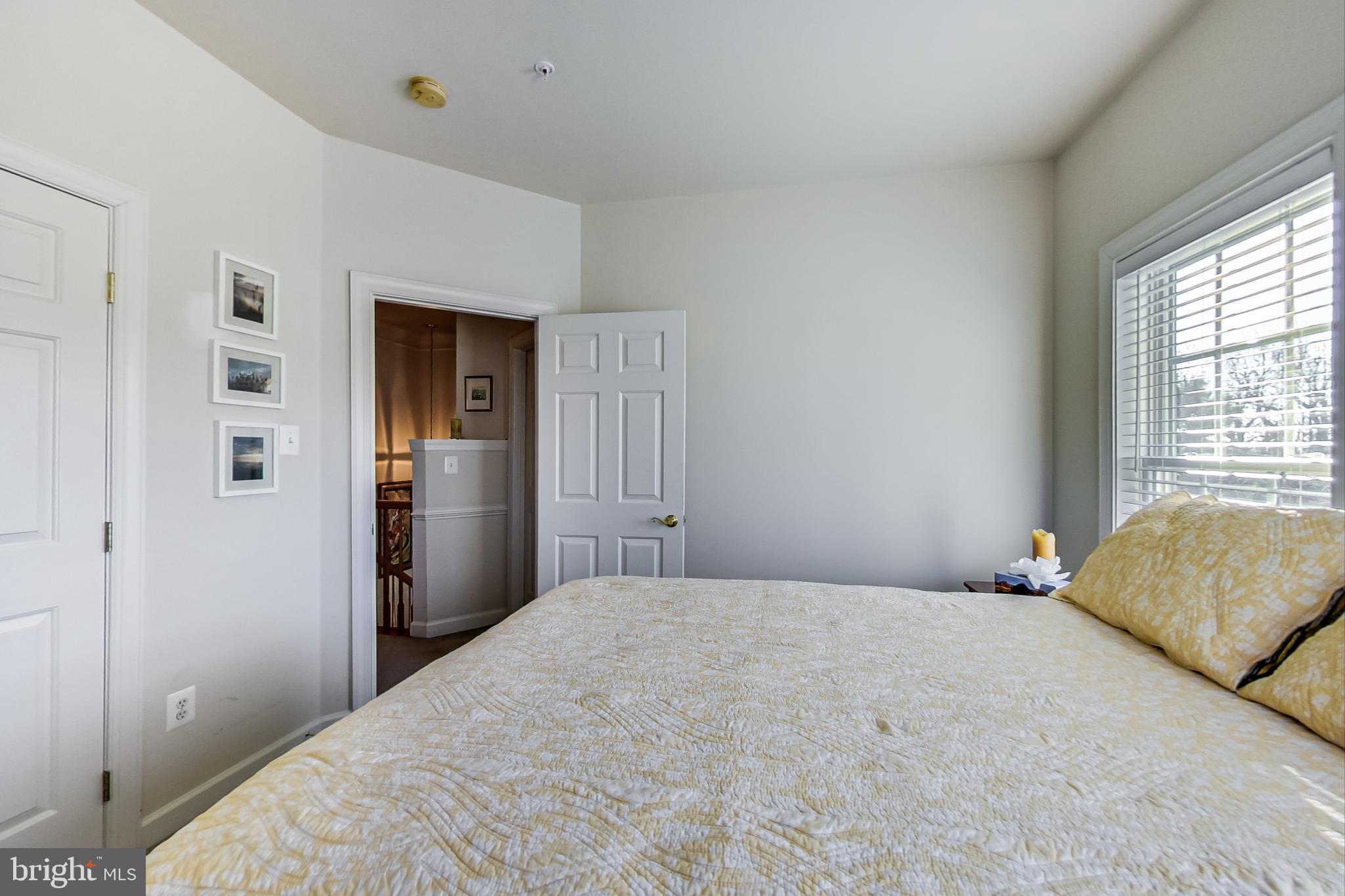 MAPLE RIDGE - Residential