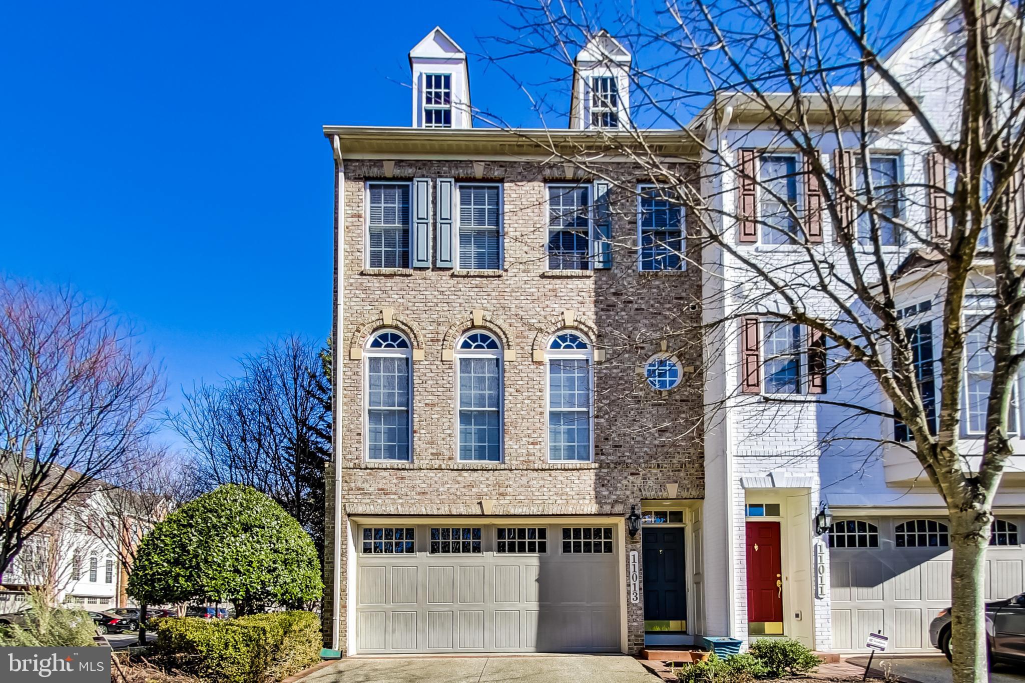 MAPLE RIDGE - Residential