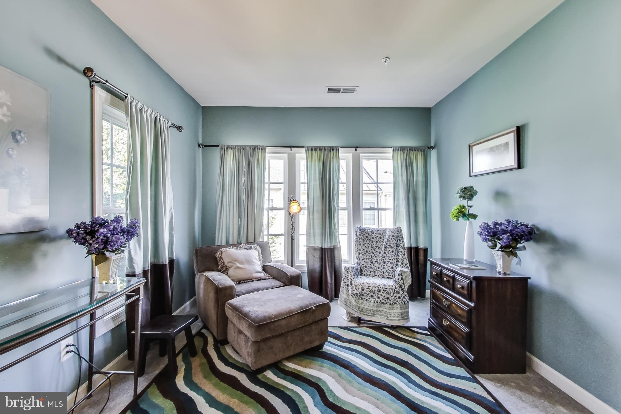 MAPLE RIDGE - Residential