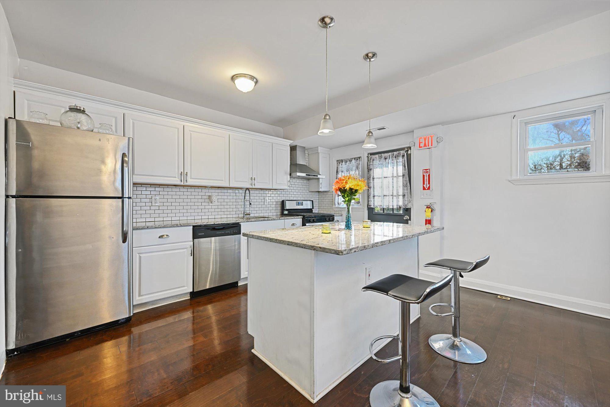 HOWARD PARK - Residential