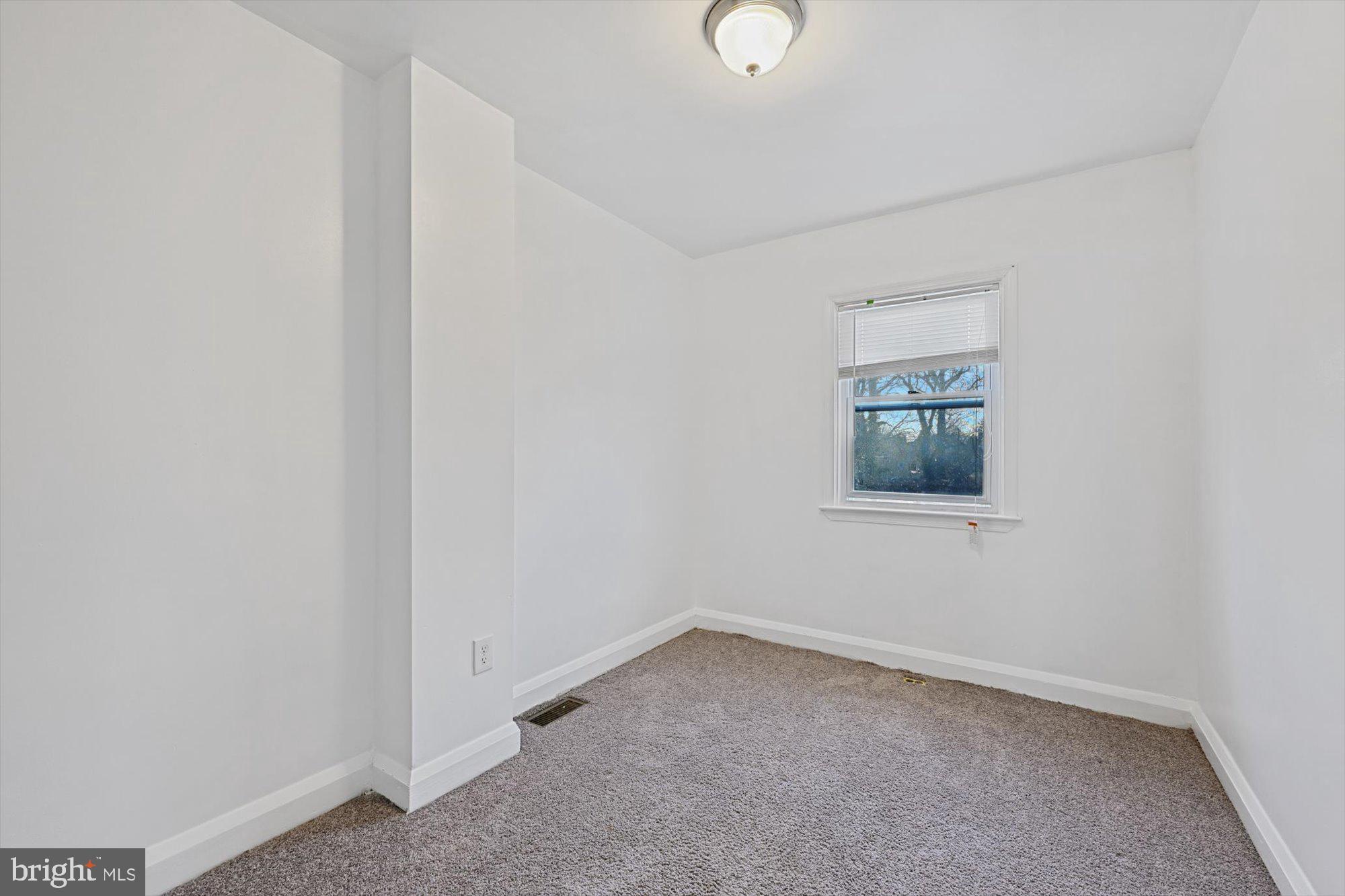 HOWARD PARK - Residential