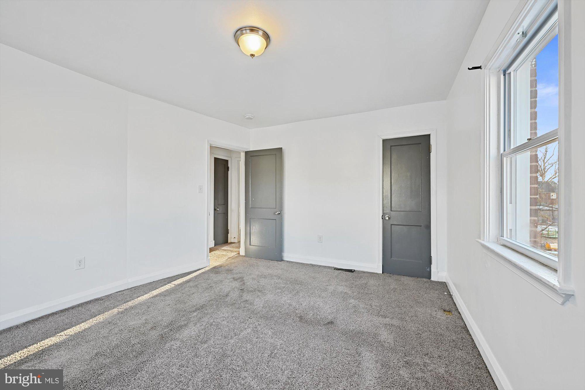 HOWARD PARK - Residential