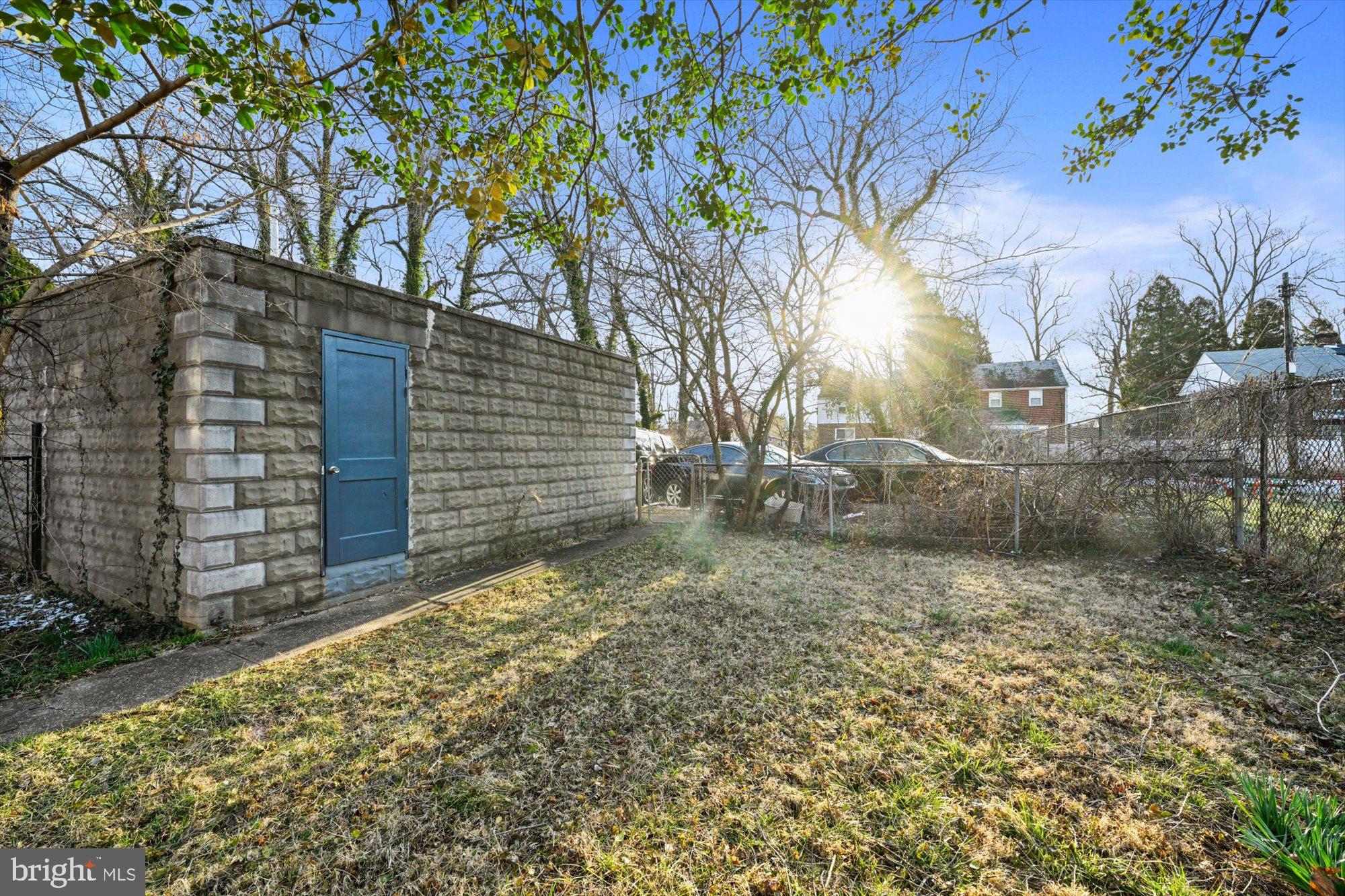 HOWARD PARK - Residential