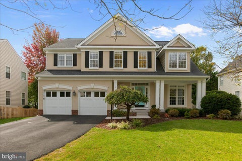 Homes For Sale - 42875 Autumn Harvest Court<br/> BROADLANDS, VA 20148