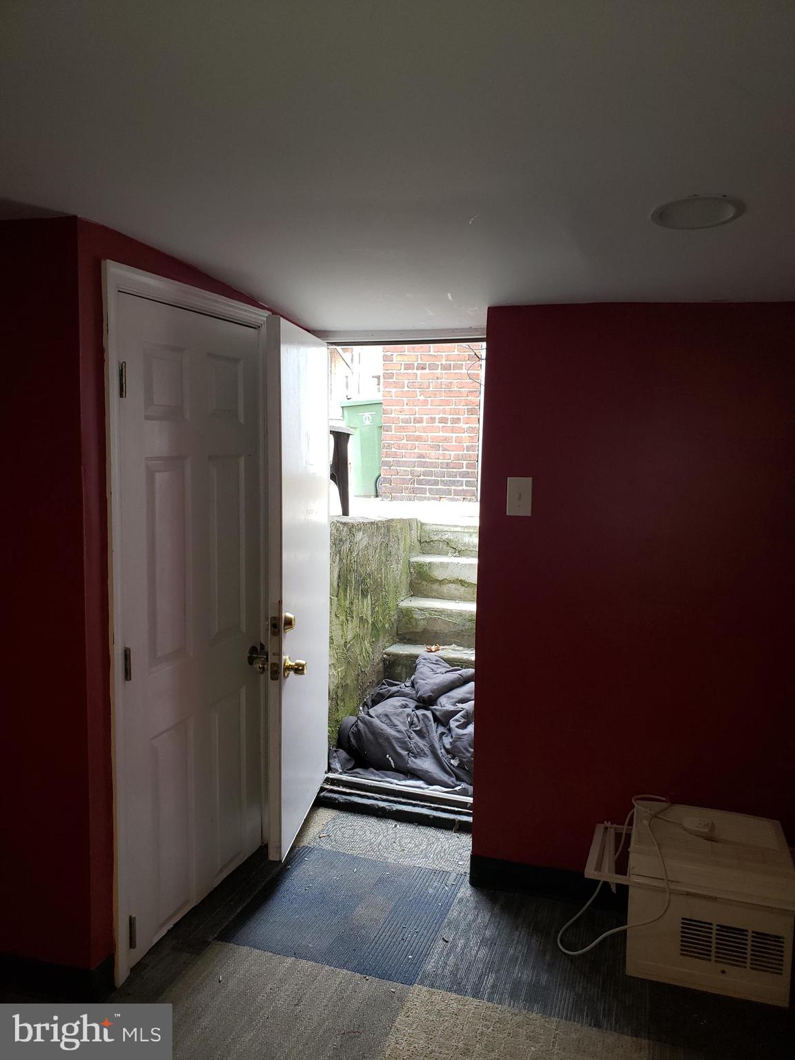 3102 CLIFTMONT AVENUE