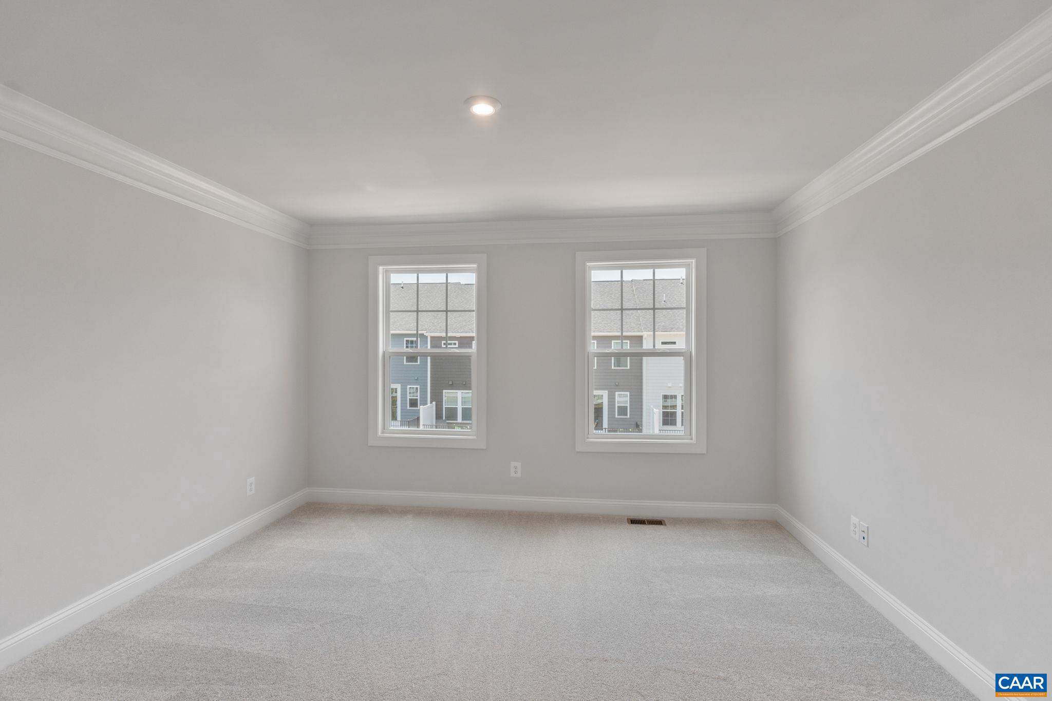 16 WOODBURN RD