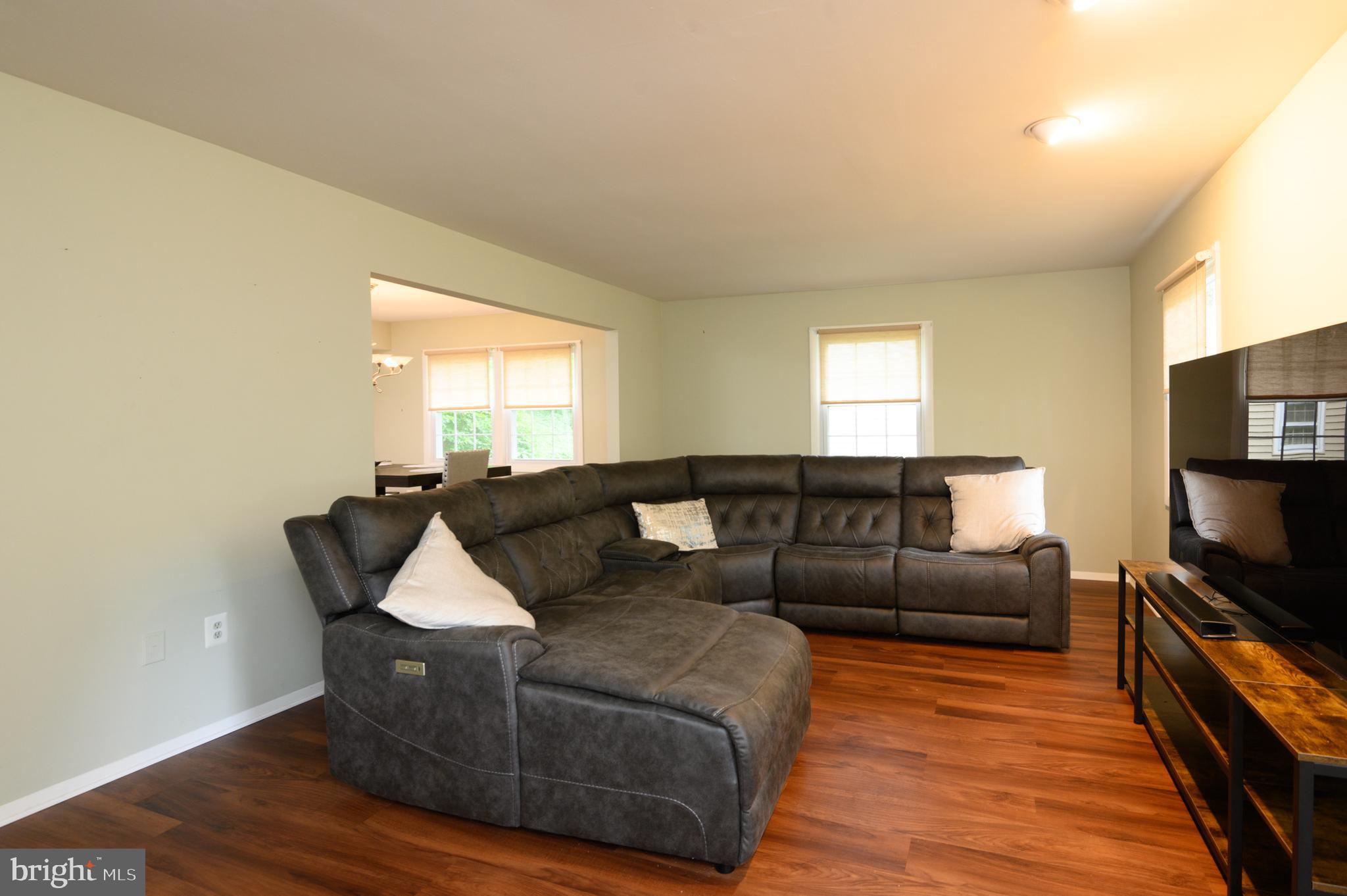 1776 CROFTON PARKWAY